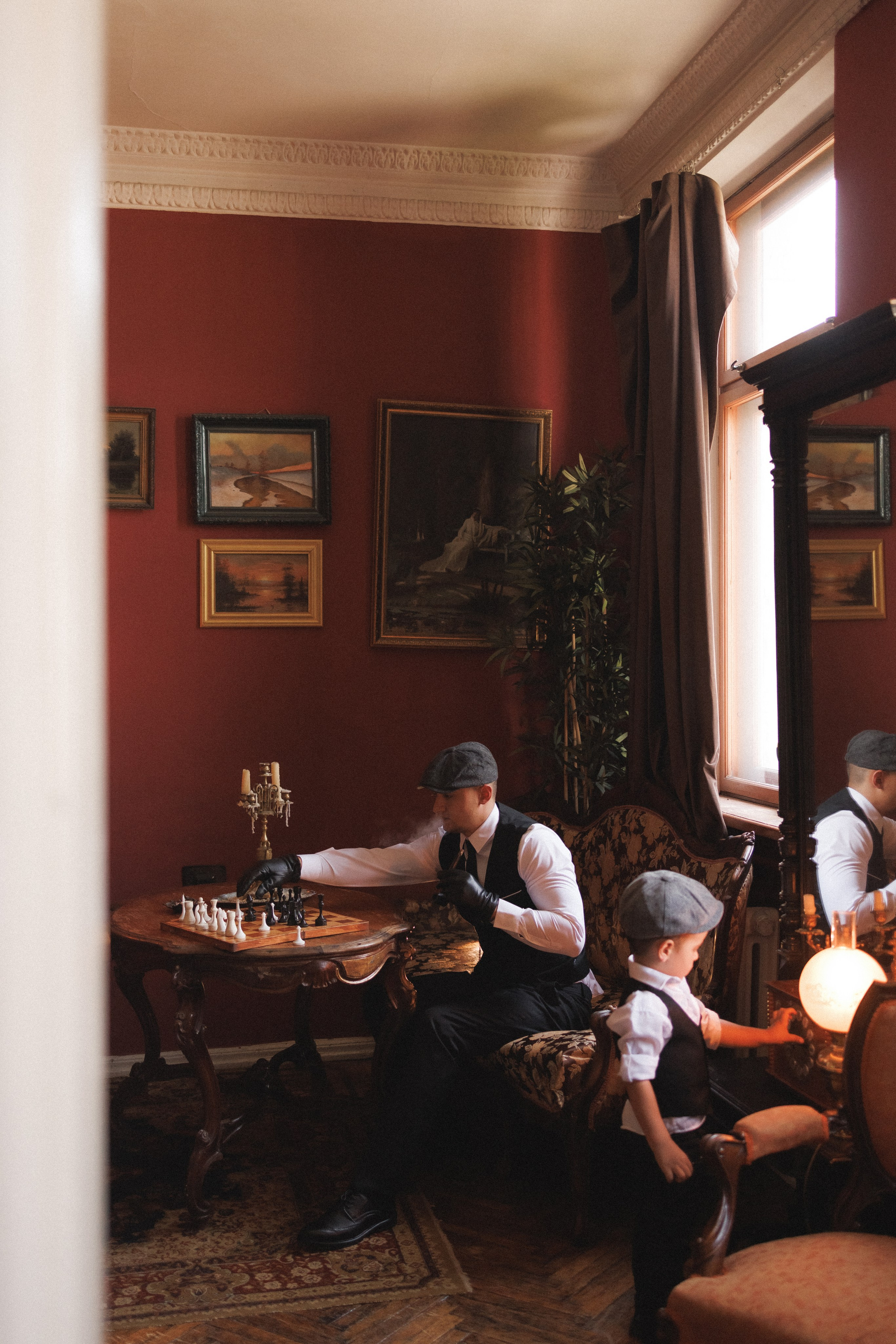 Семейная фотосессия в ретро стиле, фотостудия «Ретроград», город Краснодар. Семейный и детский фотограф в Краснодаре Анна Трашкова