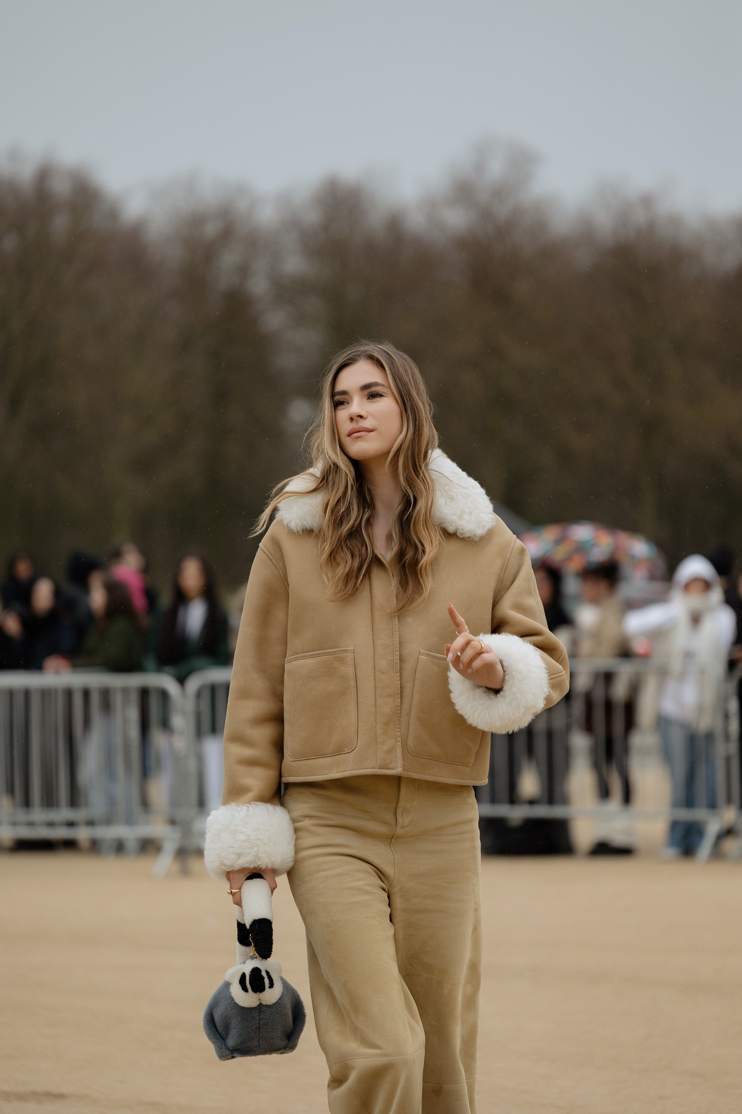 LOEWE PFW WOMENSWEAR FALL-WINTER 24/25. Photographer in Milan Ivan Goncharov
