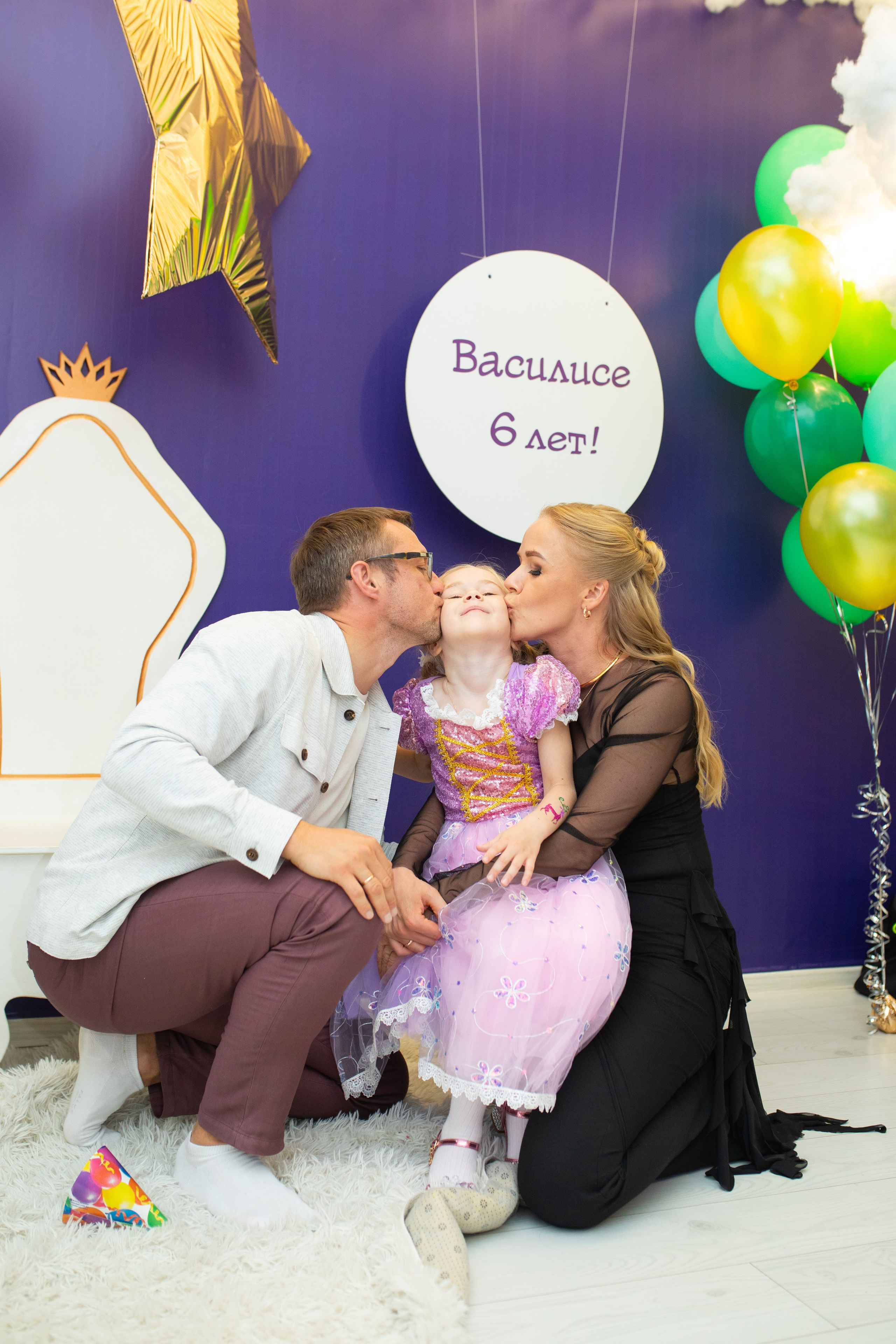 Улыбника -Василисе 6 лет!. Фотограф в Новосибирске Ася Зверева