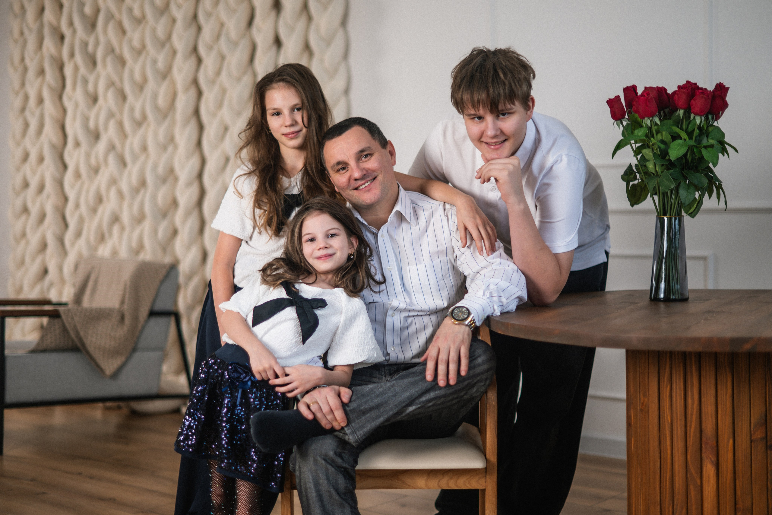 Семейная Фотосессия. Я Ольга Казанцева, фотографирую снимаю ваши киноистории и печатаю фото и цифровые портреты на холсте