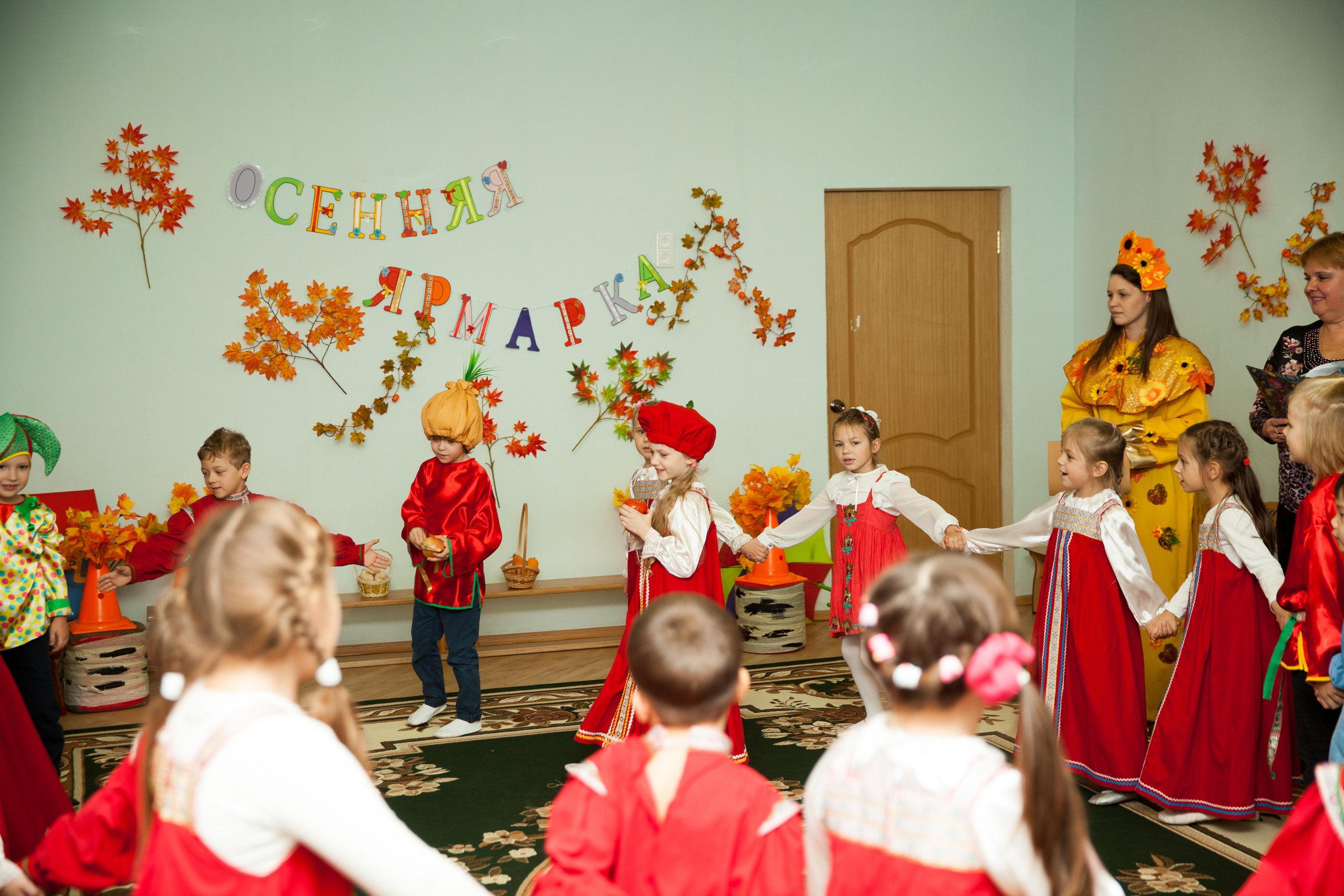 Праздник осени в саду. Фотограф в Москве Наталья Антипина