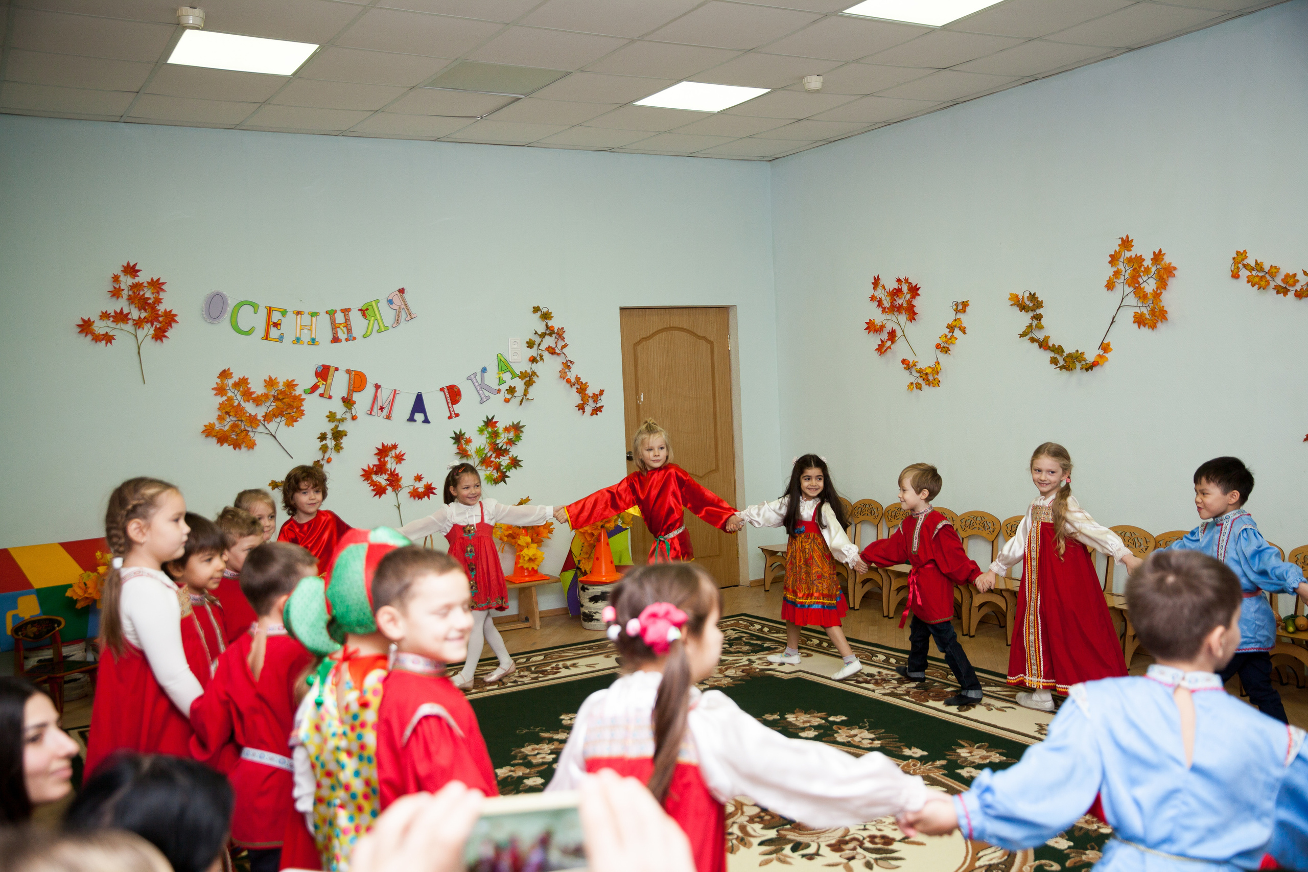 Праздник осени в саду. Фотограф в Москве Наталья Антипина