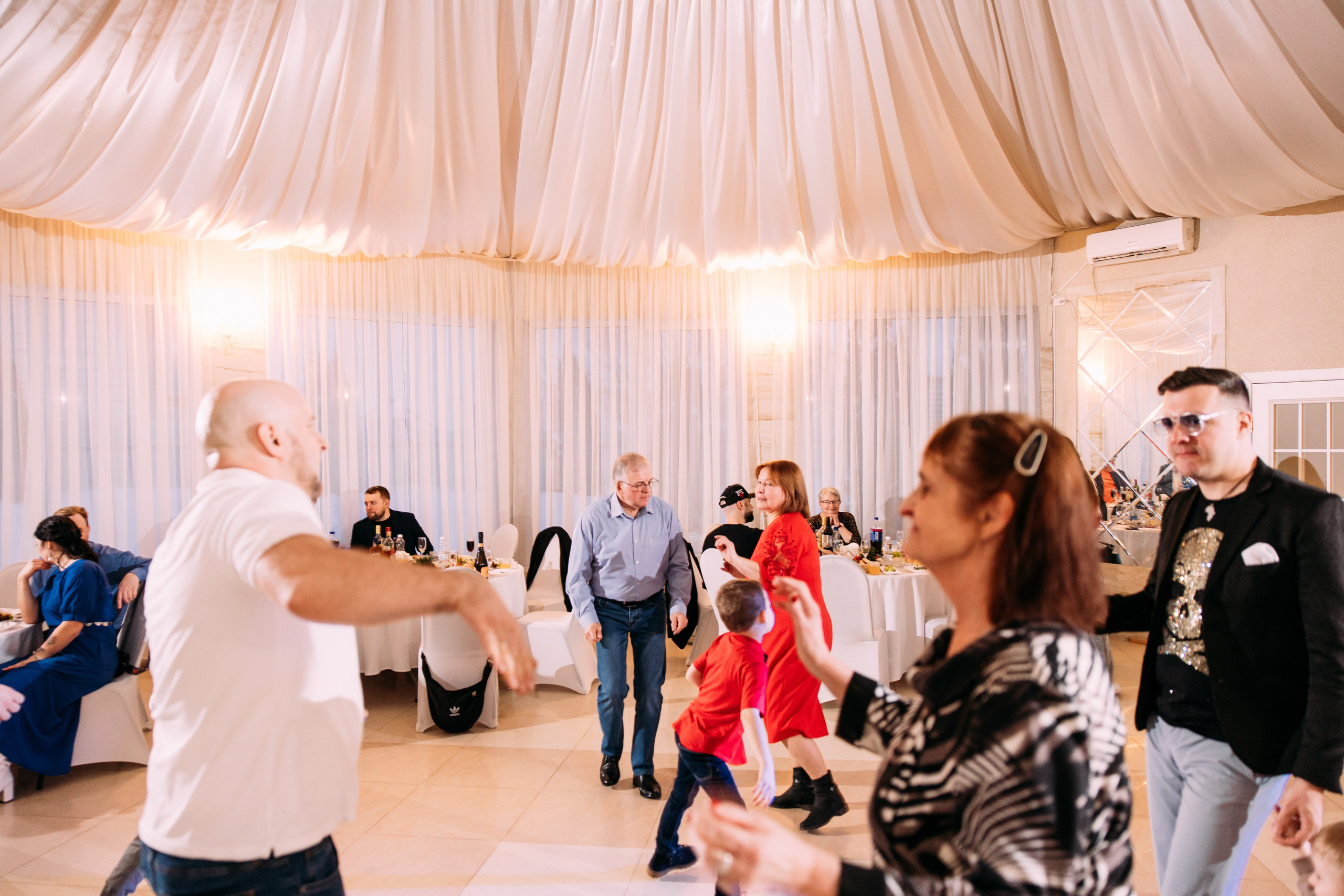 Банкет. Фотограф Марина Аблаева-Кожедуб