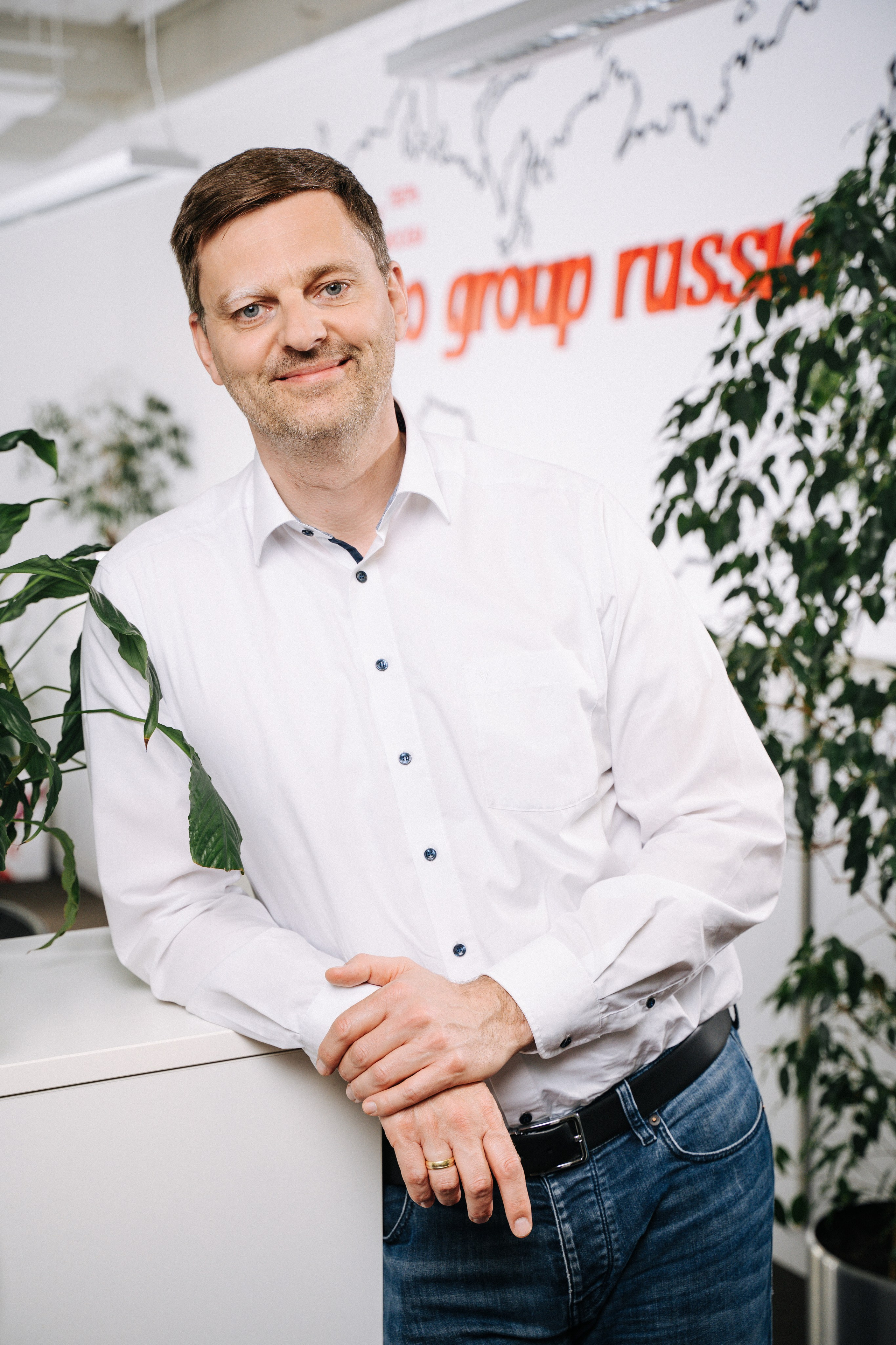 Командная фотосъёмка топ-менеджеров международного офиса.