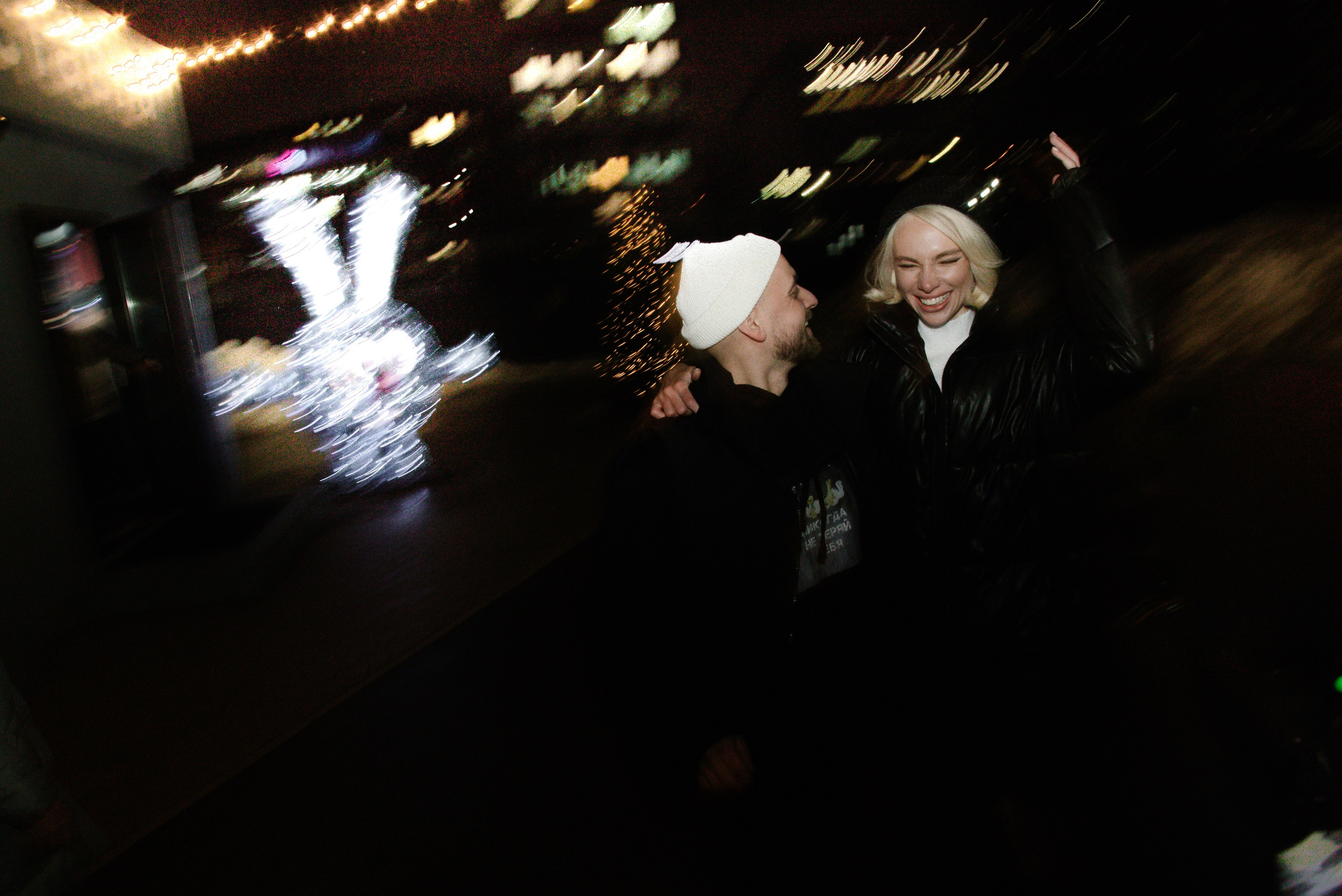 Прогулка под дождем. Свадебный и семейный фотограф Анастасия Романова в Москве и Московской области