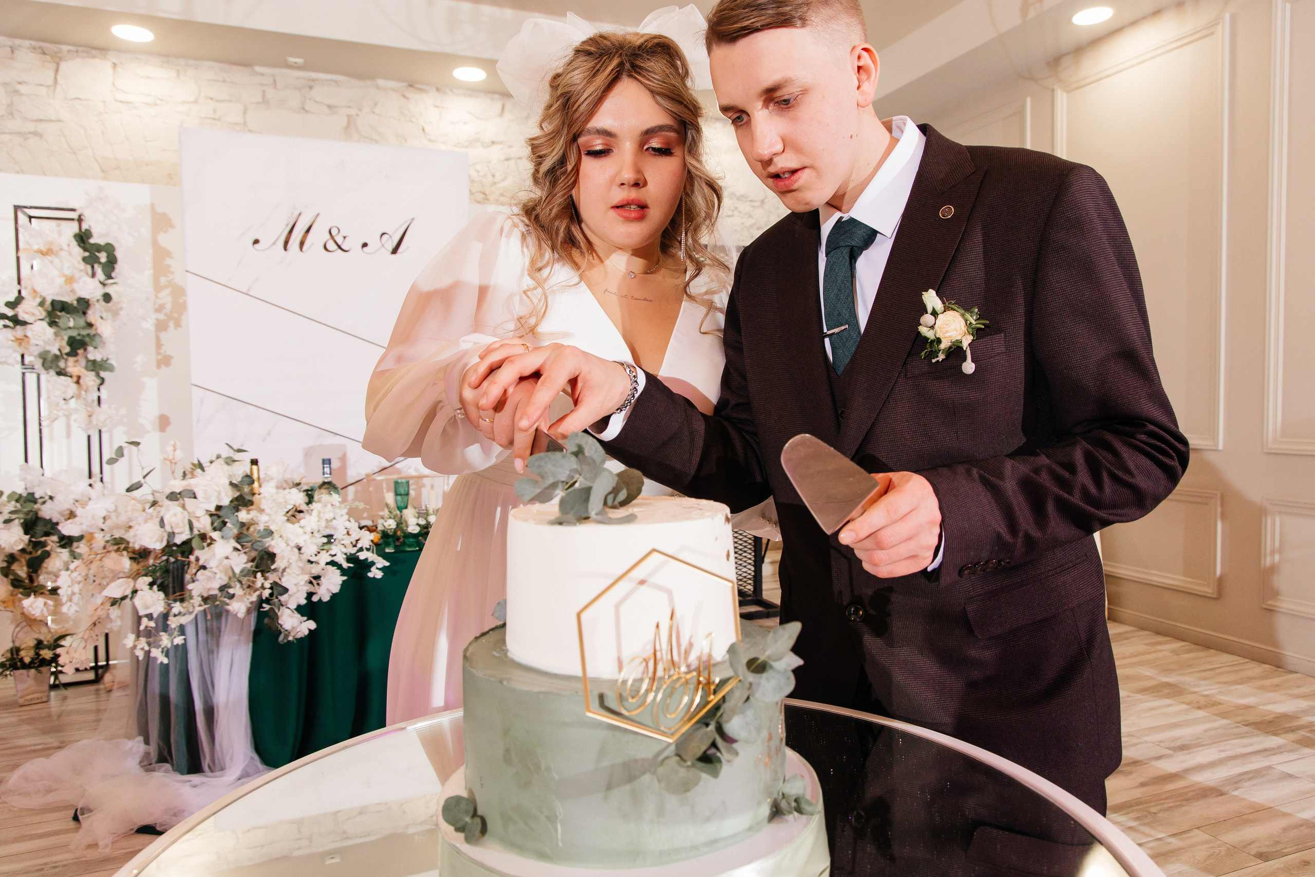 Wedding day|Максим и Анастасия. Свадебный фотограф Челябинск Зиненко Виктория