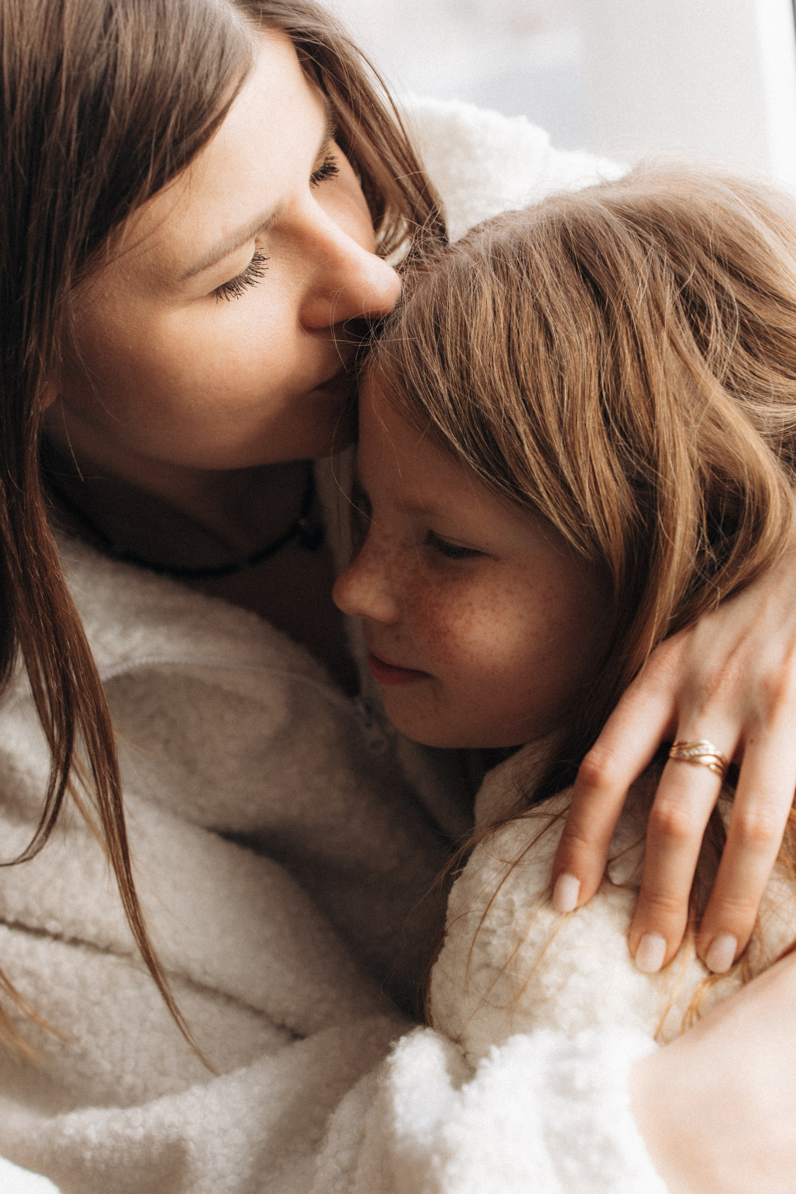 Улыбки, объятия и фотоискусство. Ваш семейный фотограф в Минске — Вика Трегубова
