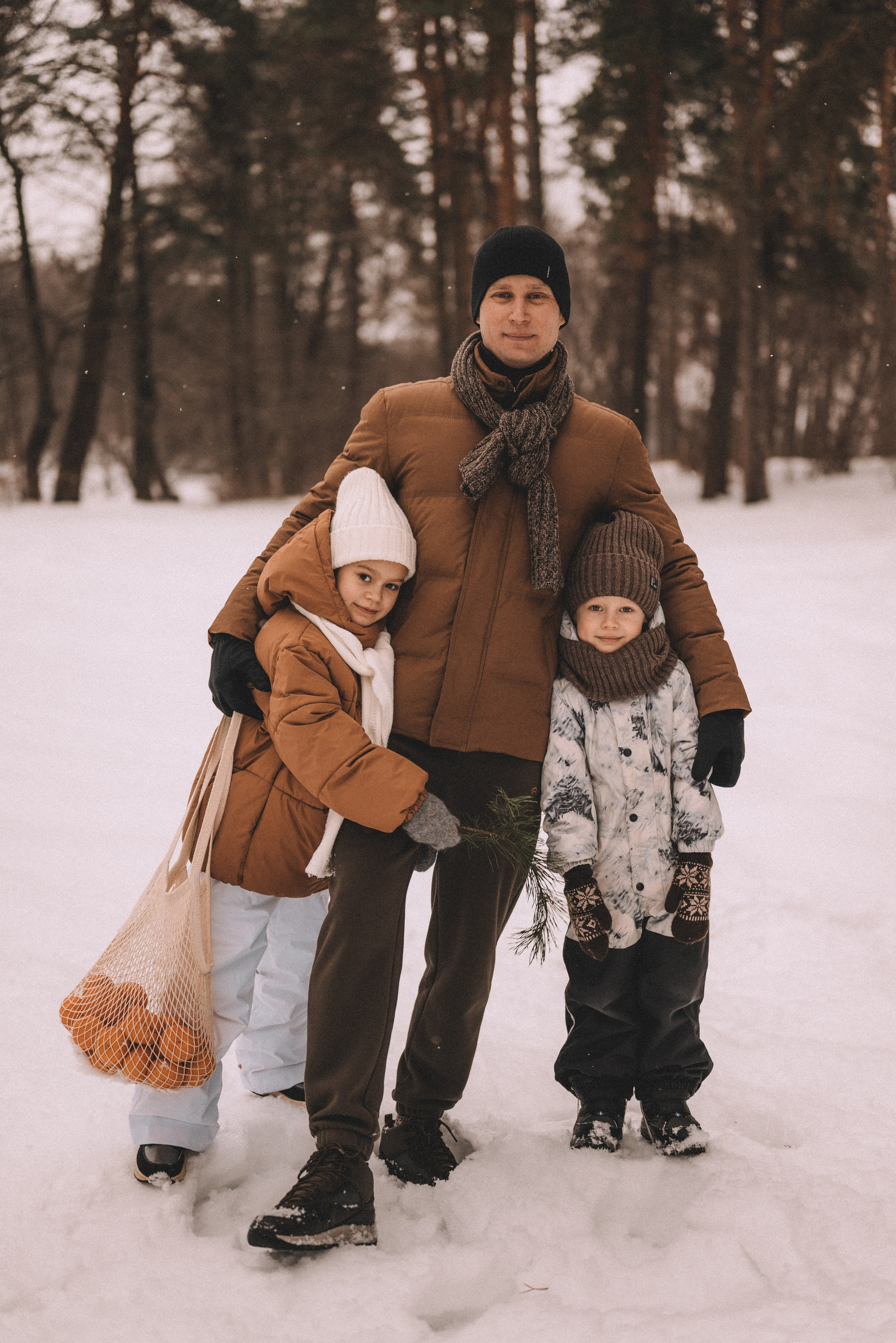 Сергей и Наталья с Ксюшей и Максимом. Фотограф Кристина Пархоменко