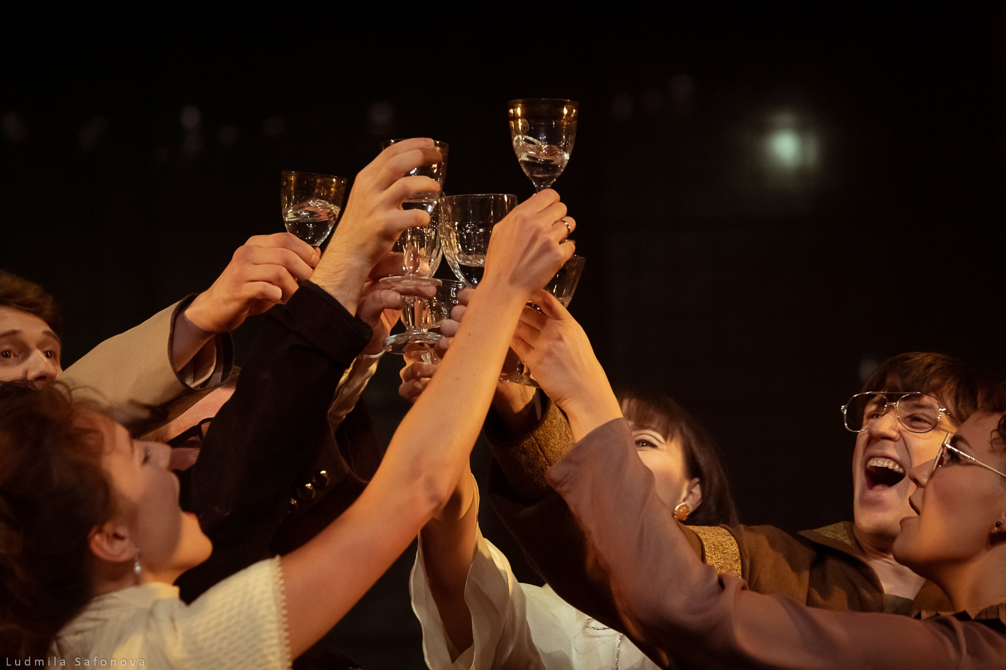 Утиная охота театр Вахтангова. Lucytheatre