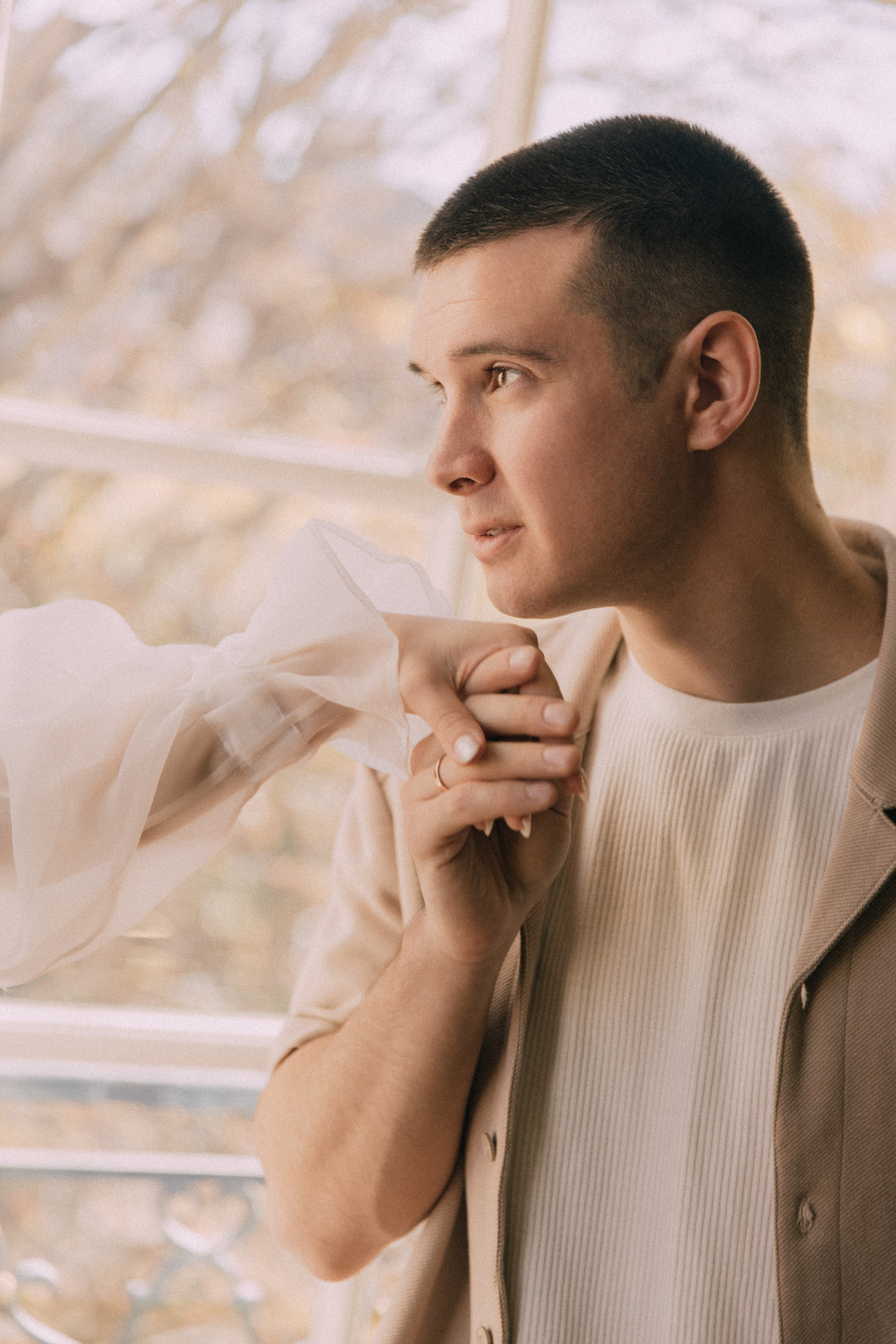 Love is a masterpiece. Photographer in Paris