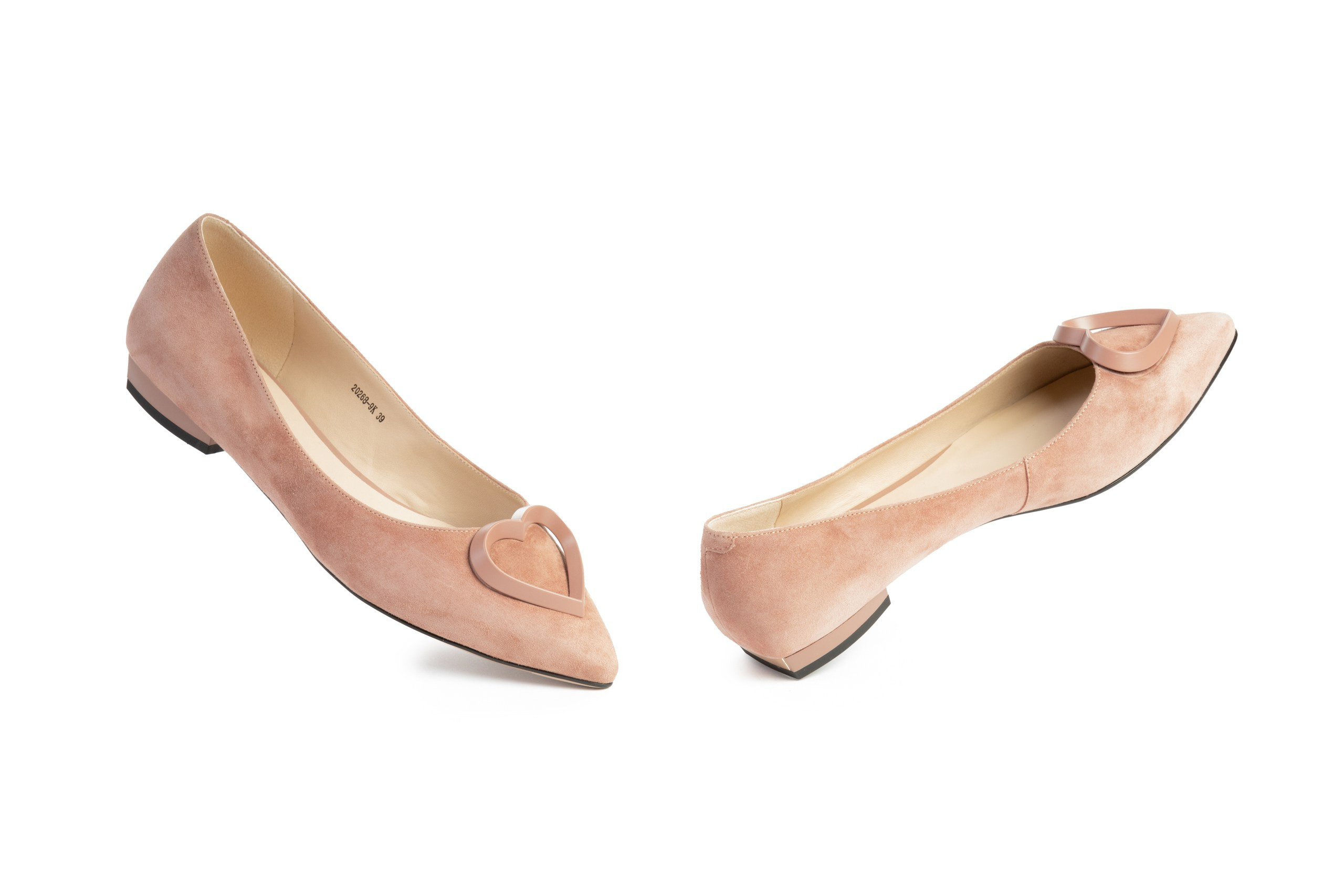 Обувь для размещения на wildberries.ru. Фотограф в Туле Крупский АнДРей. Фотостудия «КАДР71» в Туле