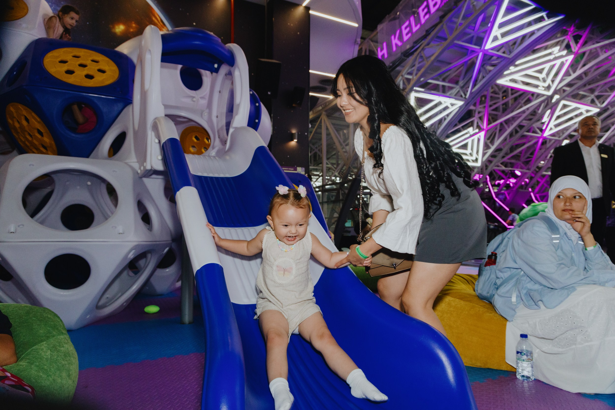 Reportage. Commerce & art photographer