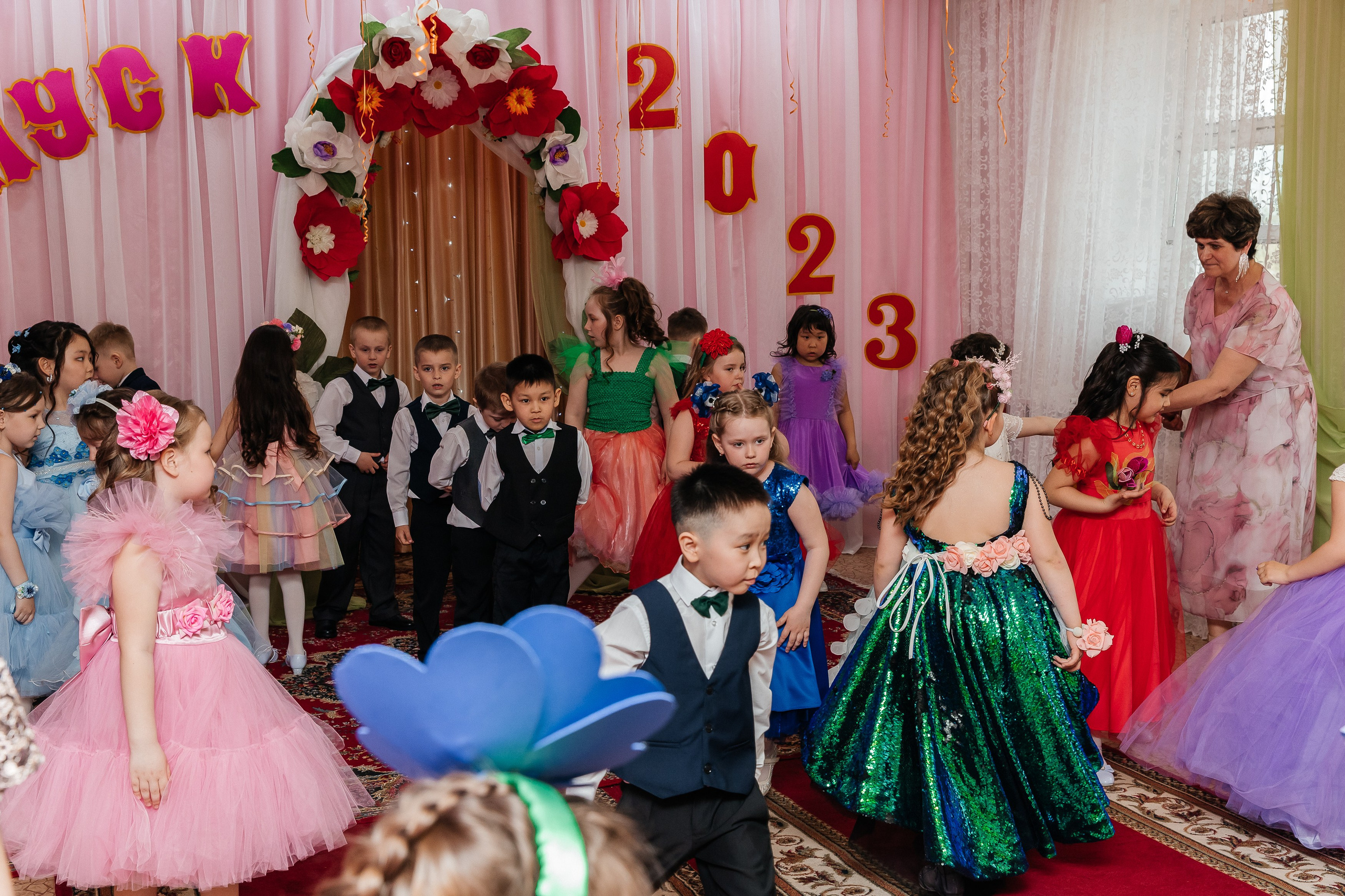 Выпускной Солнышко 2023. Воронистая Анастасия. Фотограф Якутия, Томпонский район