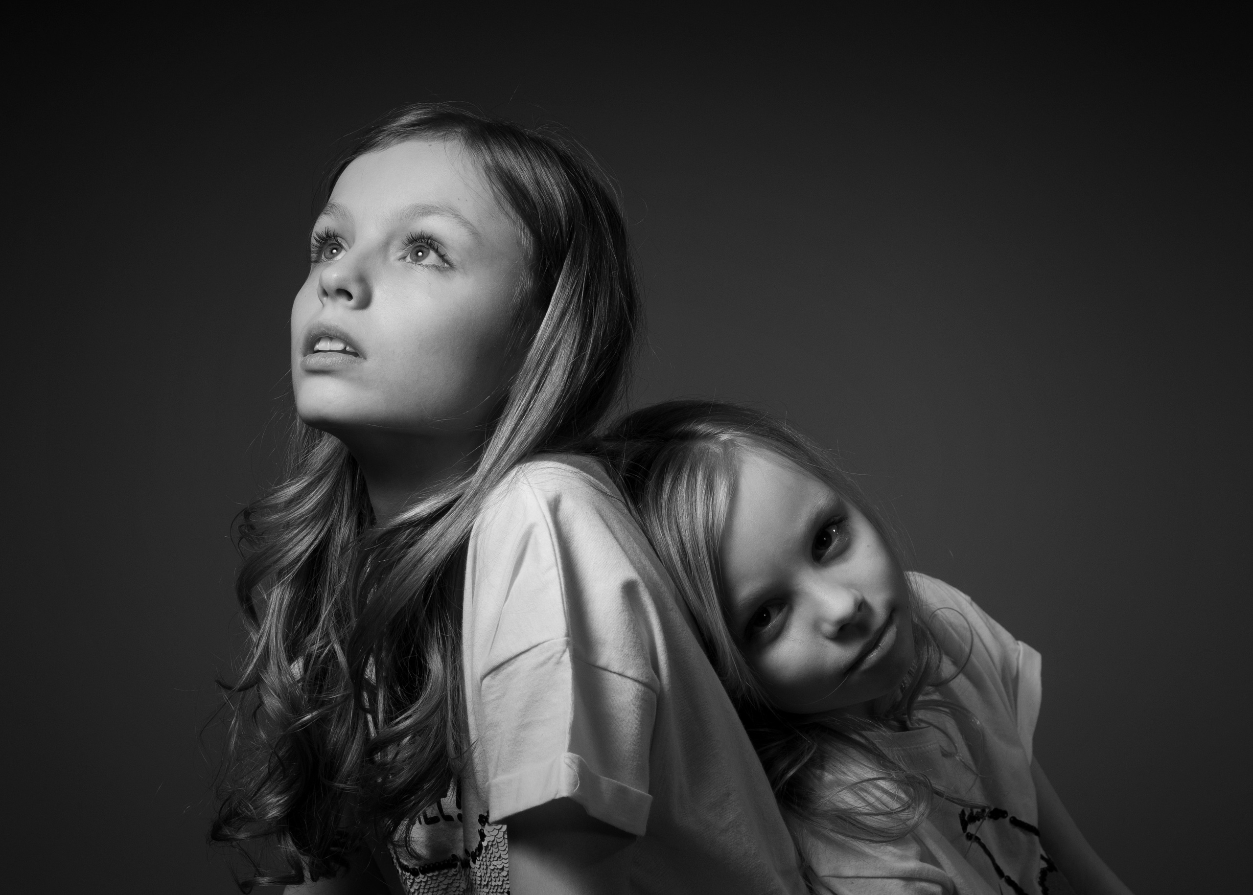 Черно белая семейная фотосессия в москве и подмосковье 