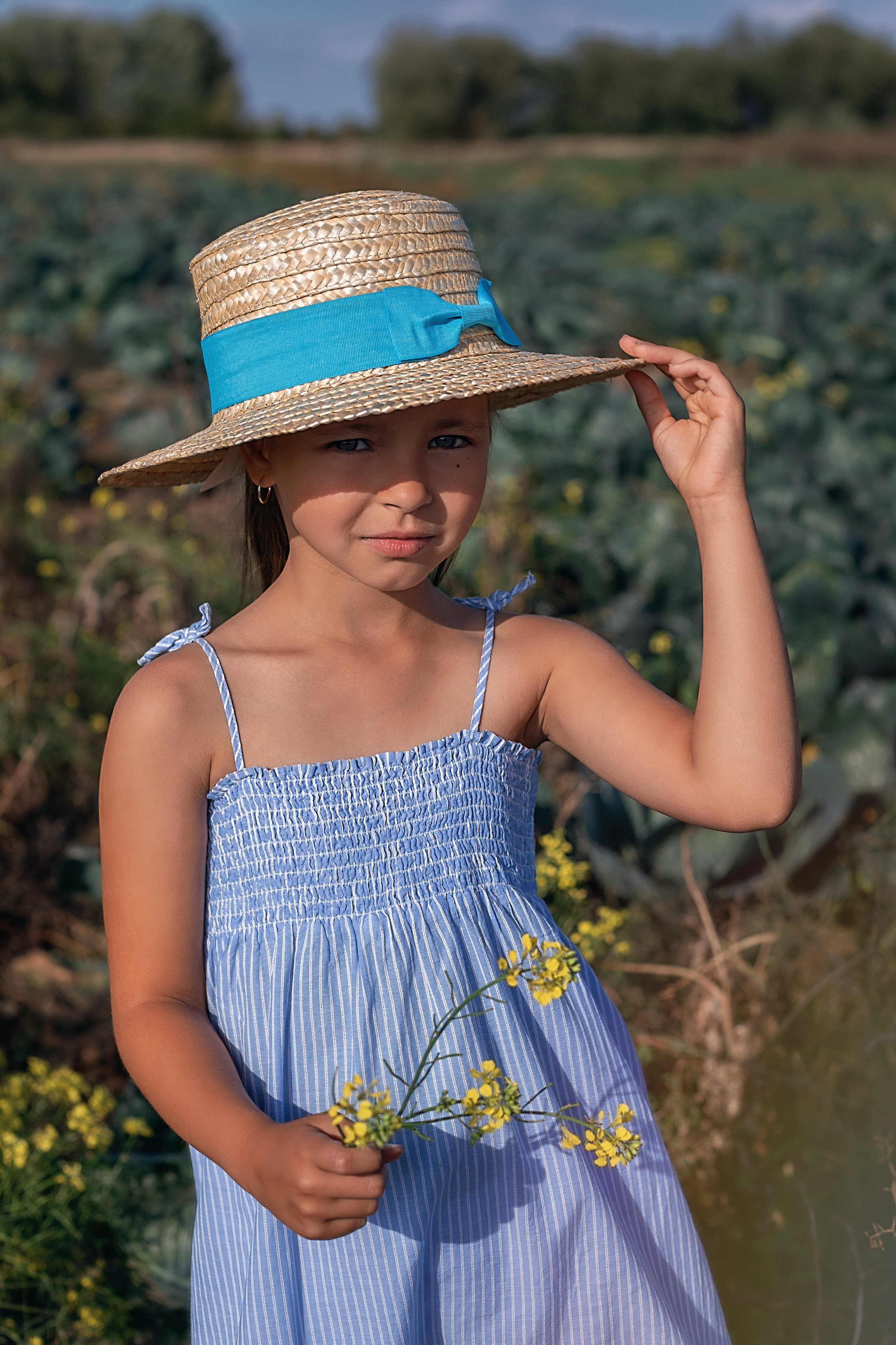 Капустное поле_Ленинградская область. Семейный фотограф в Санкт-Петербурге