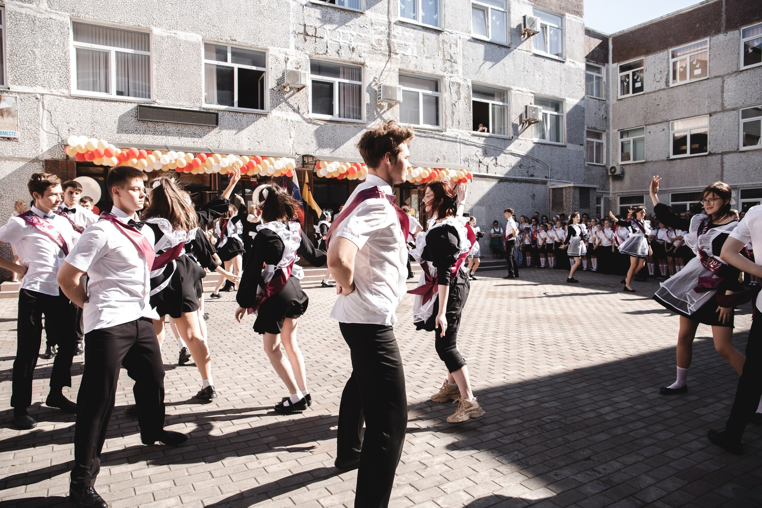 11 класс 33 школа. Выпускные альбомы Натальи Бутко: Новороссийск, Анапа, Геленджик