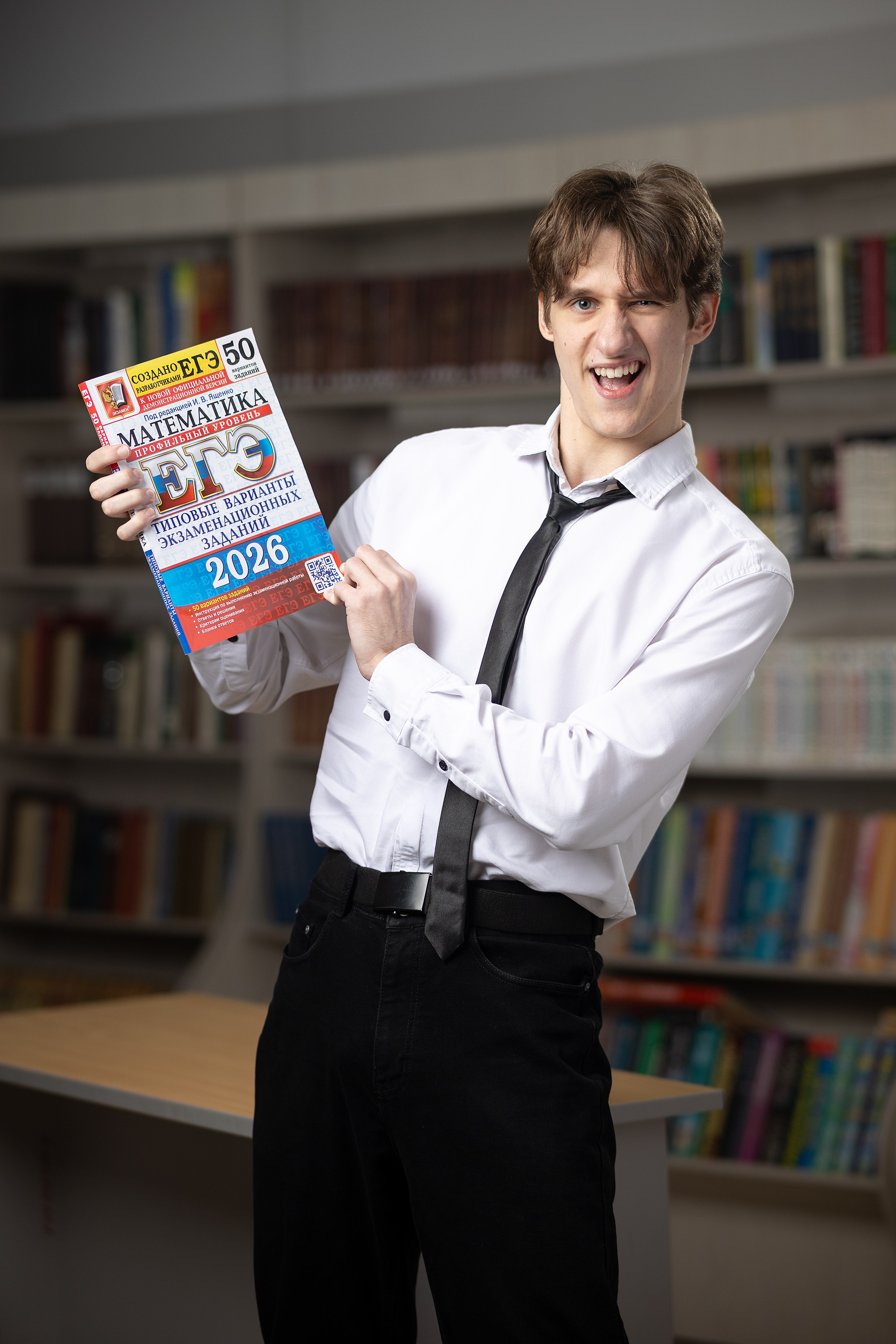 Старшие классы. Фотосессии в Тобольске, школьный фотограф, репортажная съемка