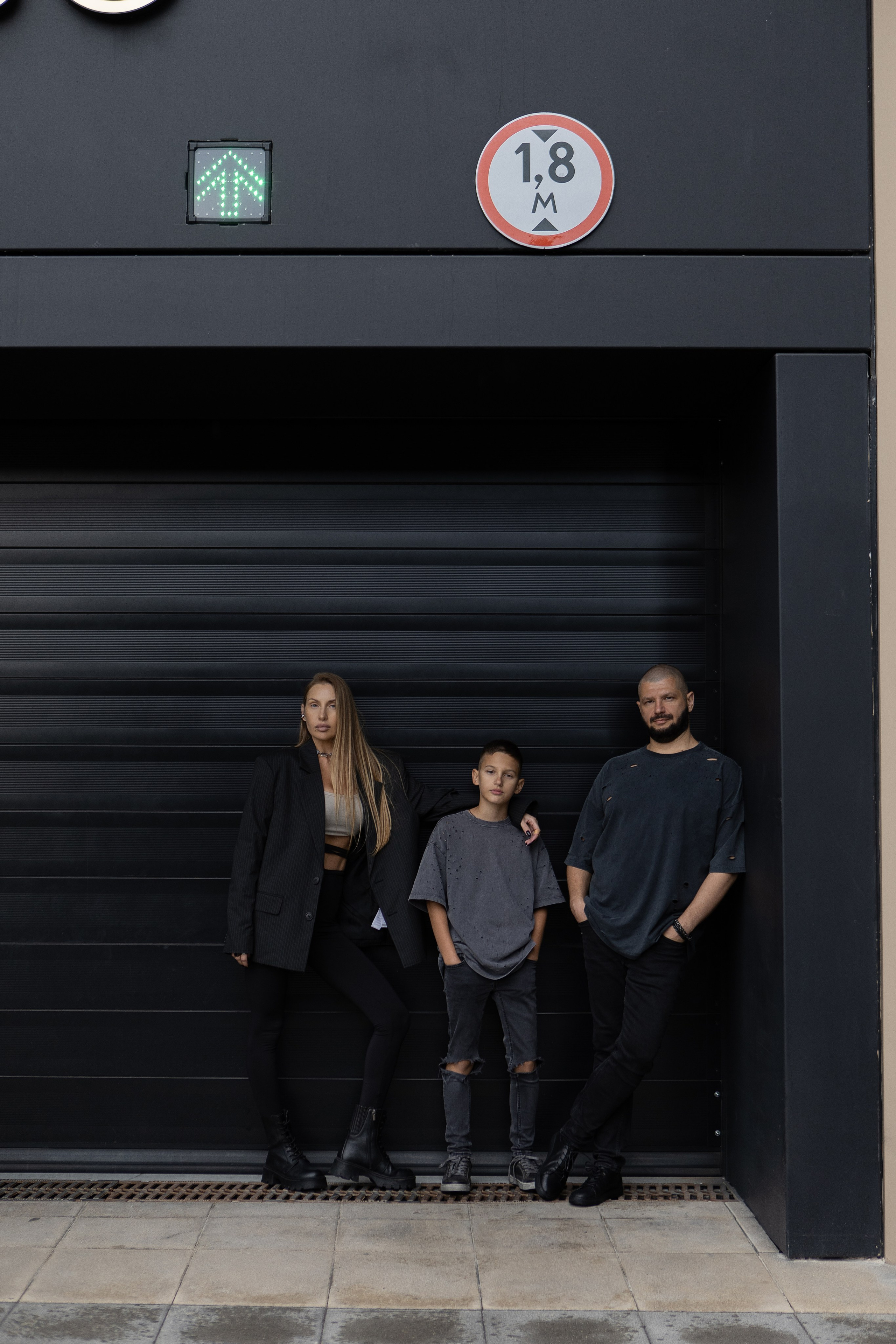 Семейная фотосессия в городе. Фотограф в Москве Таша Логинова