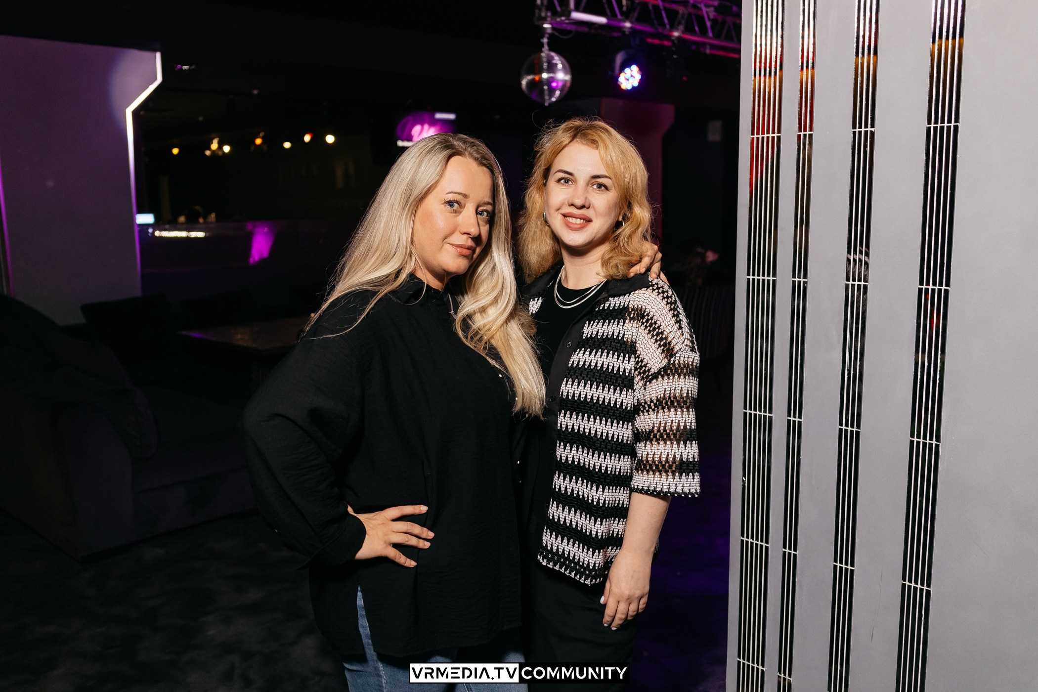 Караоке-бар «Volna»: Золотые 2000-е