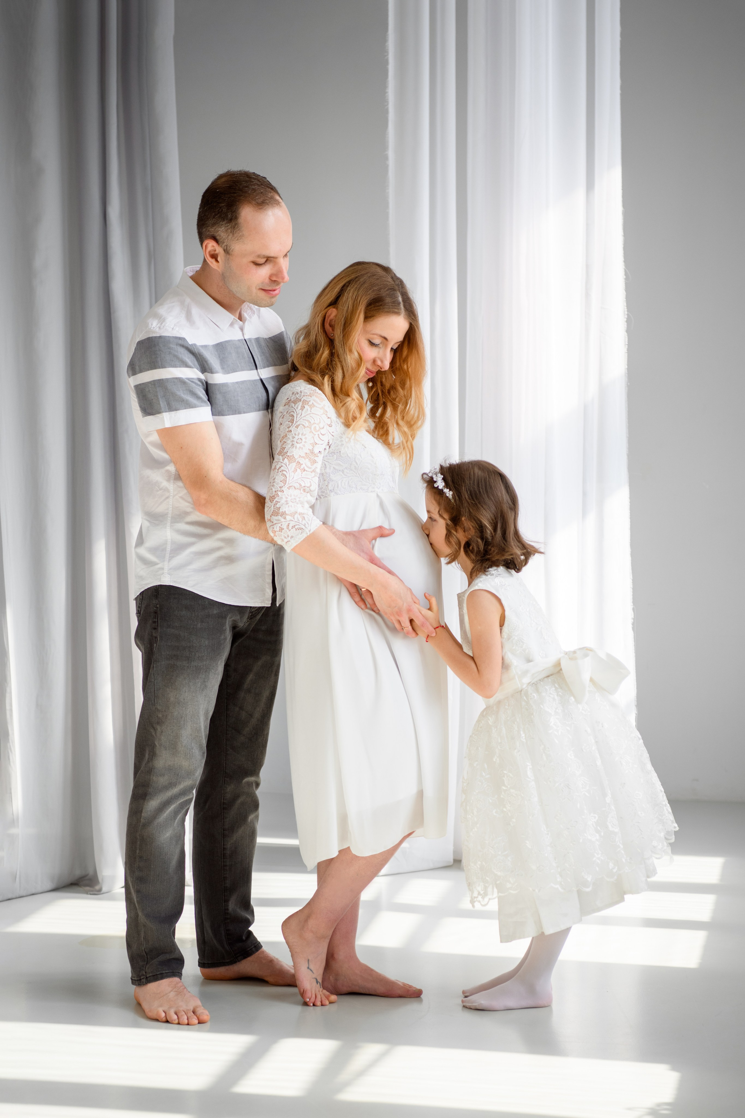 Семейный фотограф Екатерина Тимофеева. Семейная фотосессия в фотостудии в Подольске. Фотограф Екатерина Тимофеева в Подольске. Индивидуальная фотосессия в фотостудии. Свадебные и семейные фотосессии