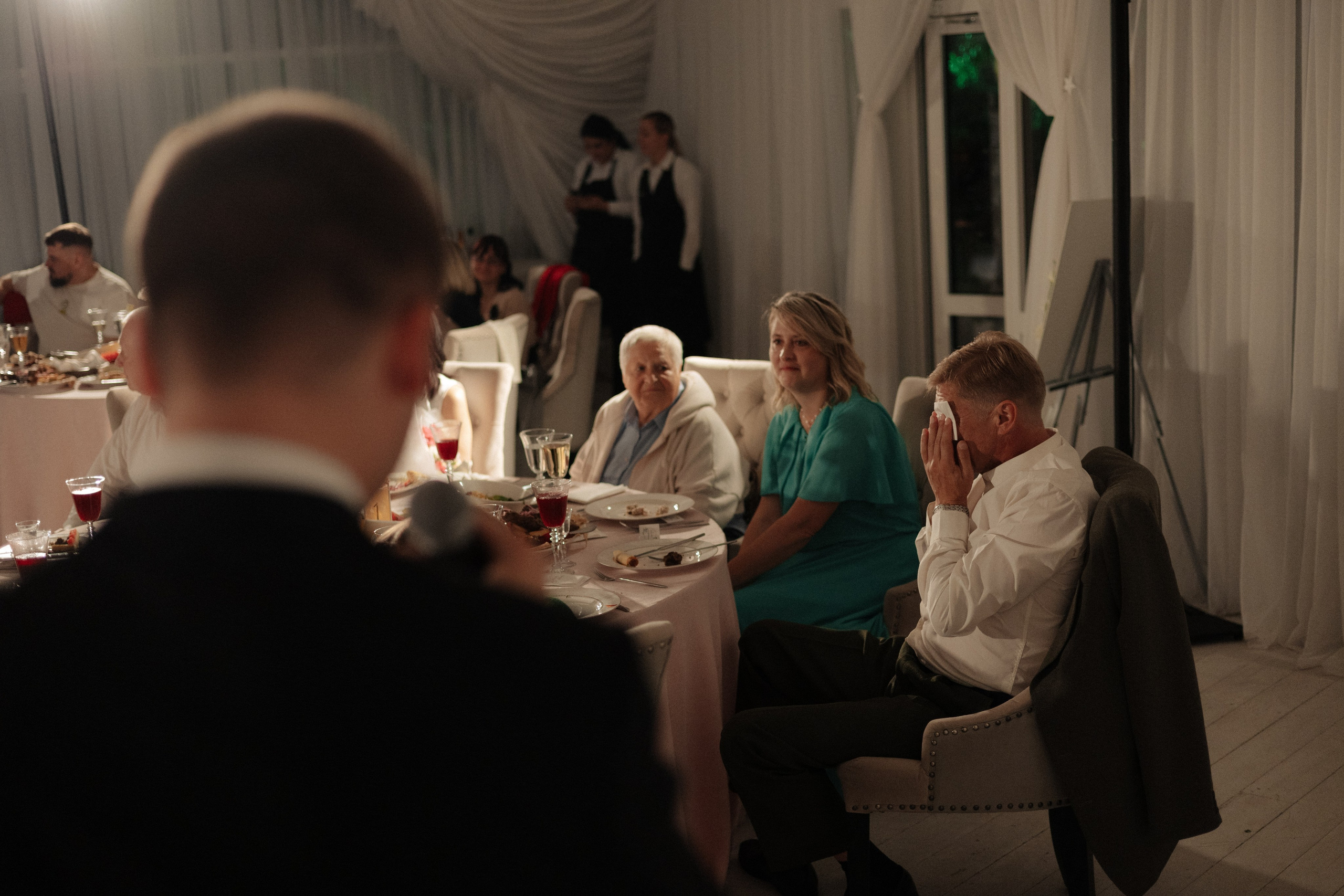Аня и Саша. Свадьба в Юдино парк. Свадебный и портретный фотограф в Москве Анастасия Масюк