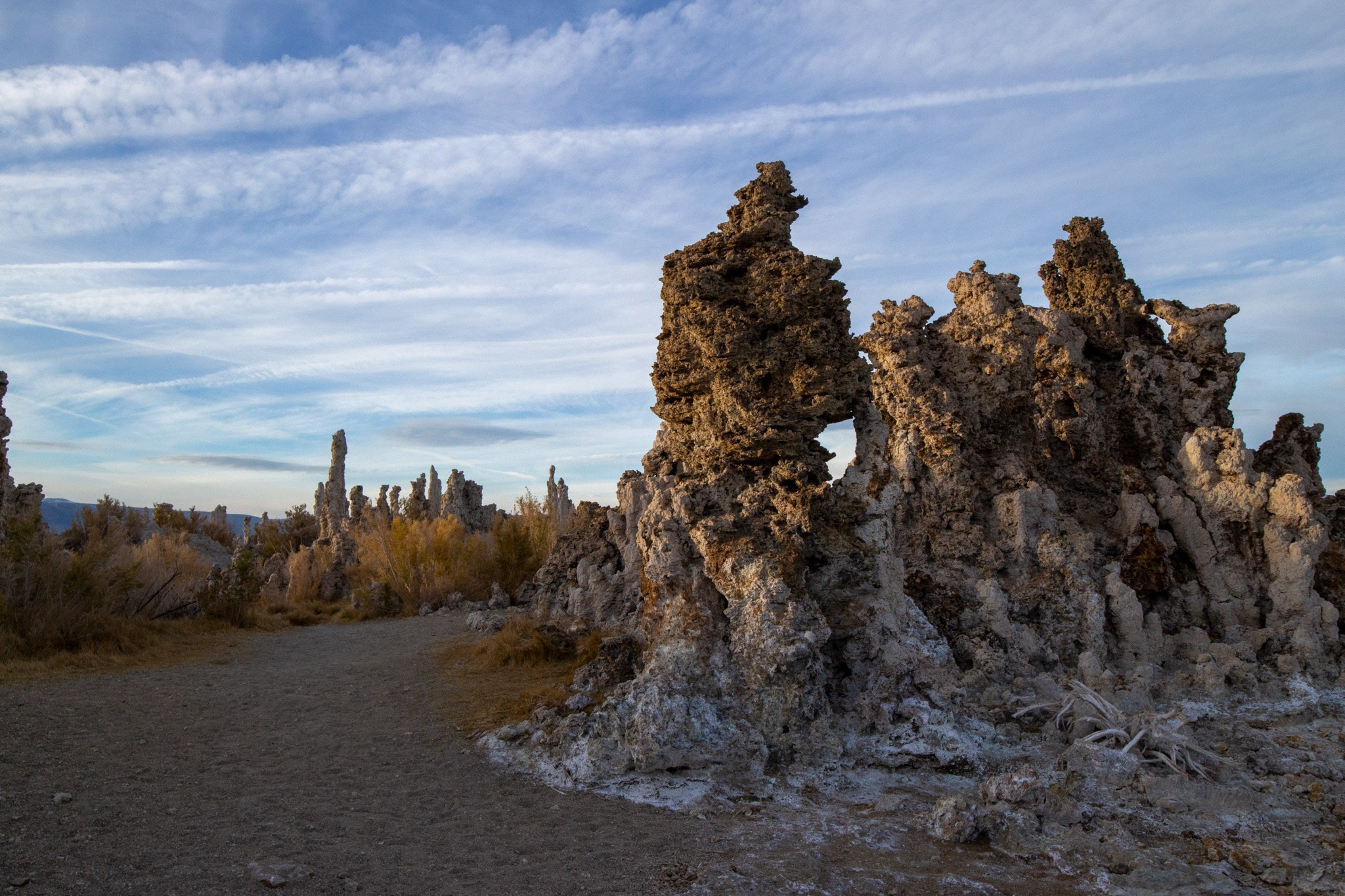 Озеро МОНО, США, 2013. Фотограф Василий Буланов