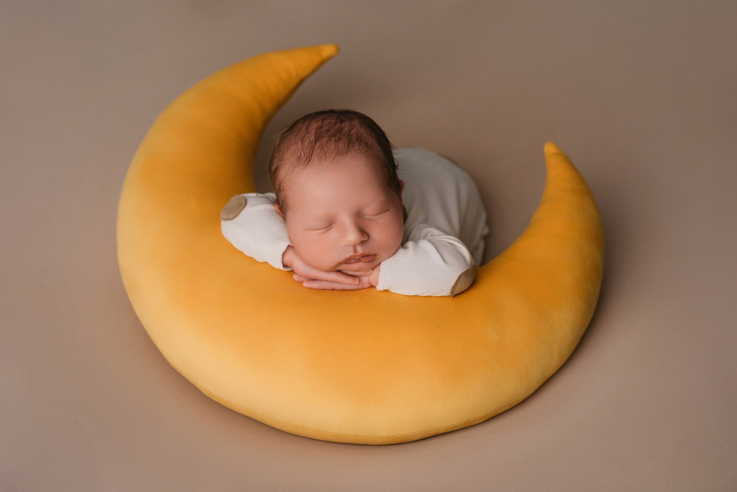 Максим. Фотограф новорожденных Белгород