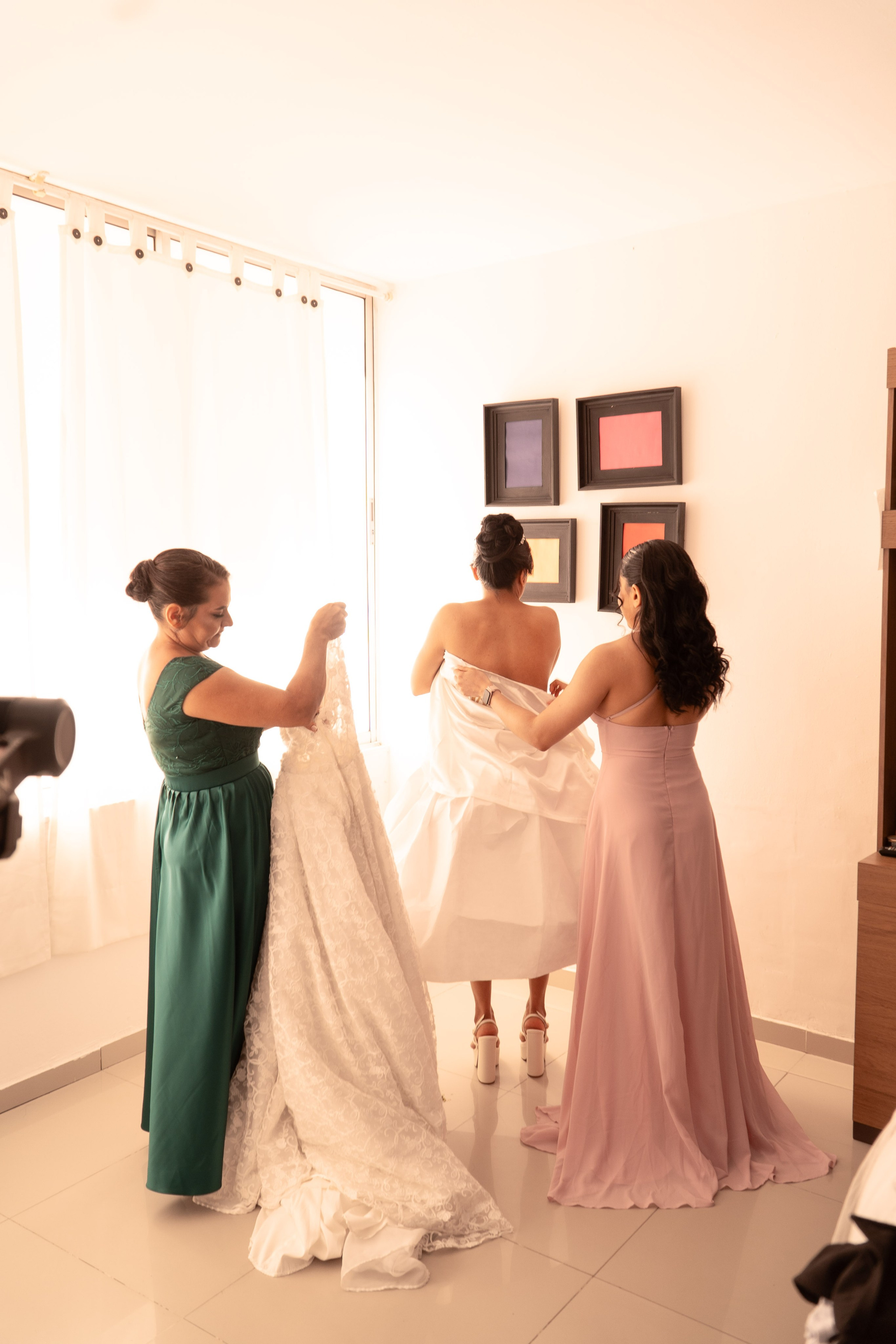 Carola & Gerson. Wedding Photographer in Barcelona and Medellin