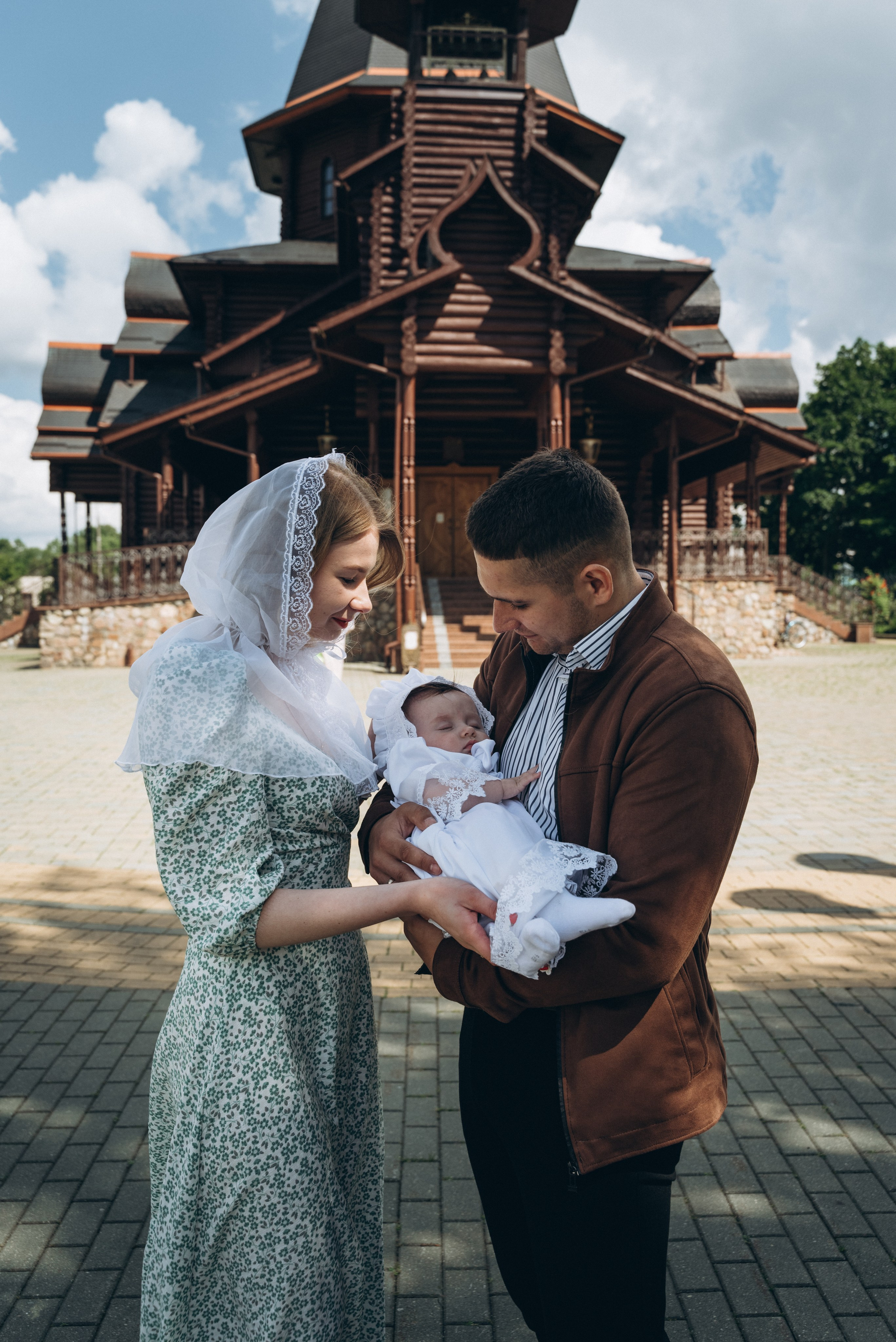 Крещение Варюши (Храм Святой Живоначальной Троицы). Семейный фотограф в Минске Дарья Дреко