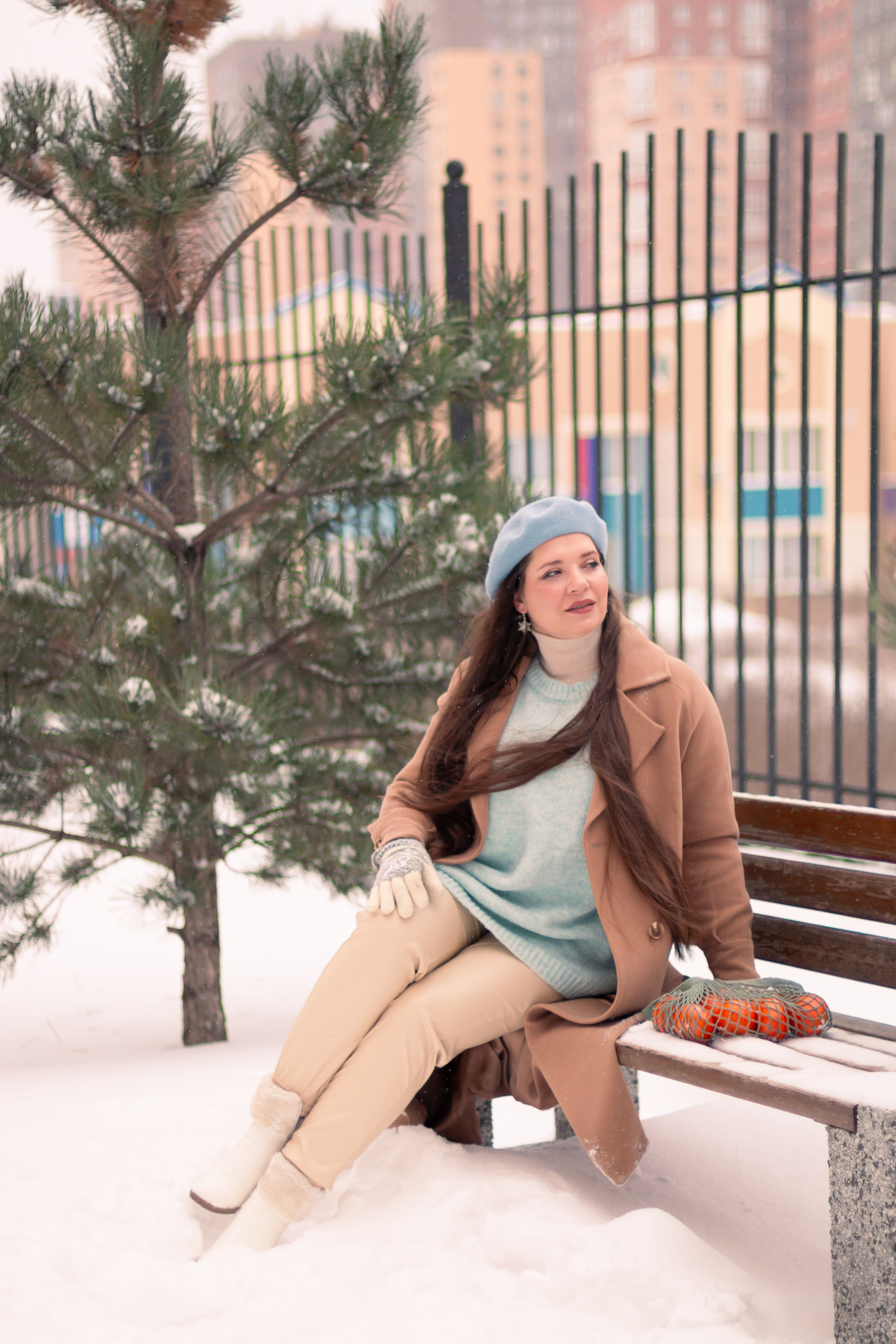 Настя. Снег, мороз и мандаринки. Анна Беликова — Семейный и портретный фотограф Ростов-на-Дону