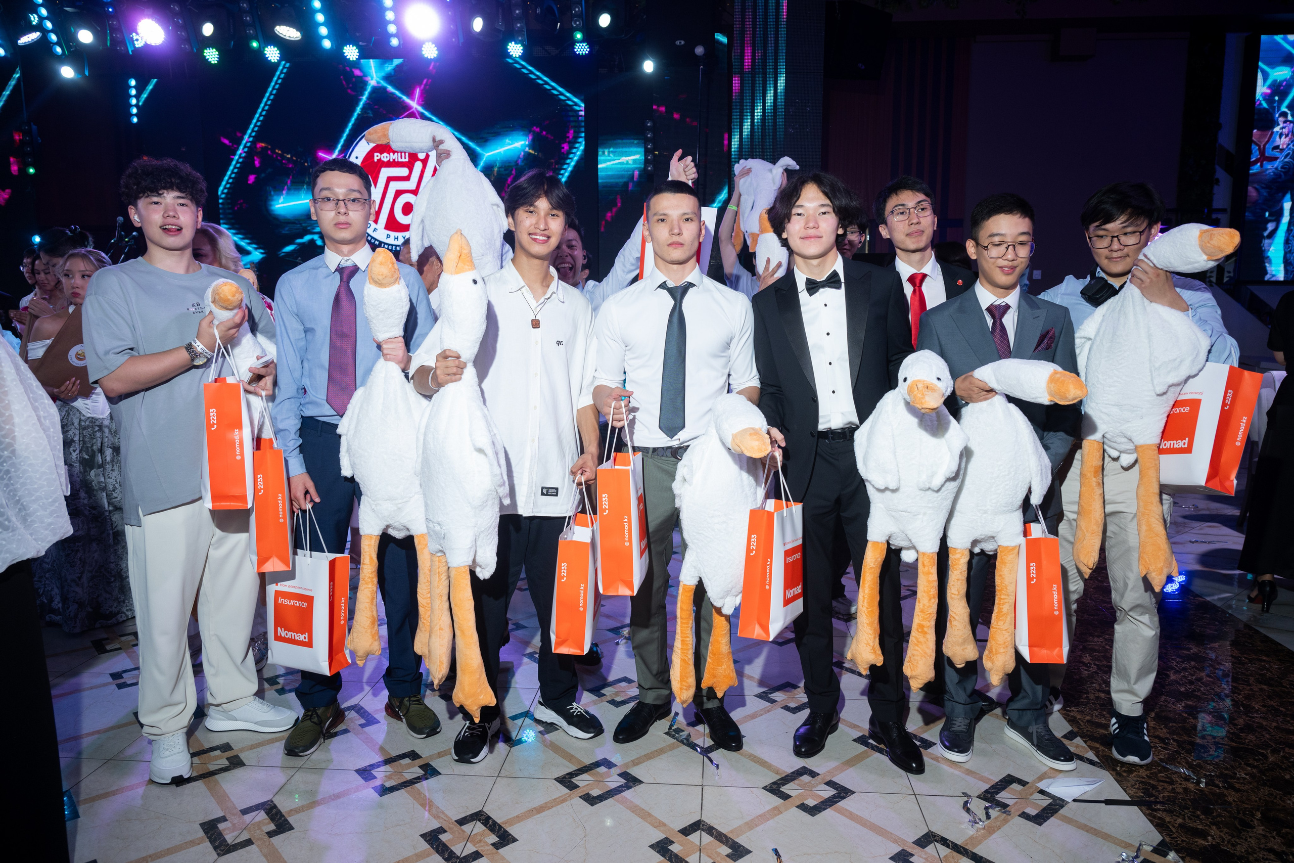 Выпускной вечер | Встреча рассвета. Фото и видеосъемка в Алматы