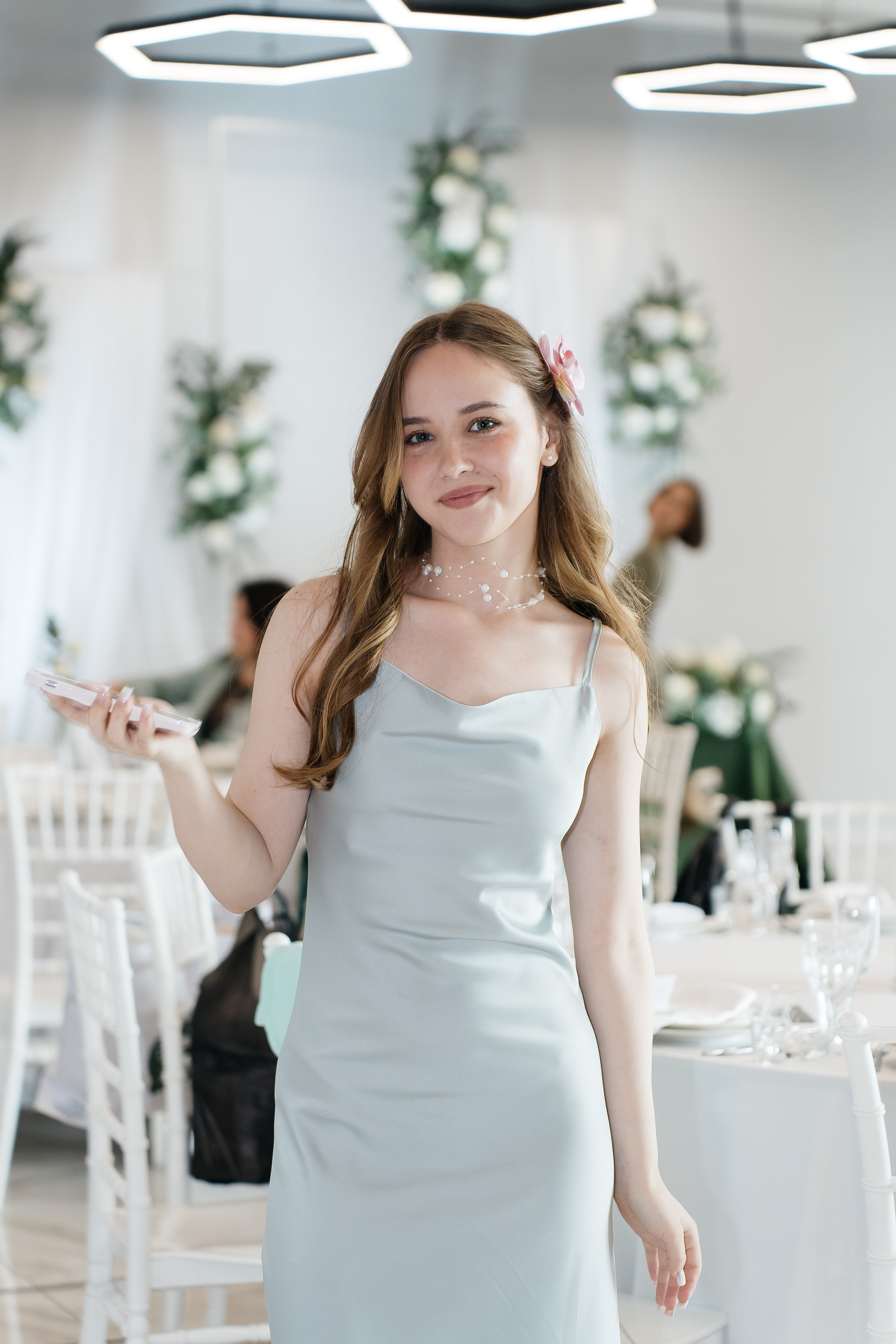 В отели. Для тех, кто не ждёт удачи, а создаёт её. Каждая фотосессия — это твой момент, твой стиль, твой успех. 📸