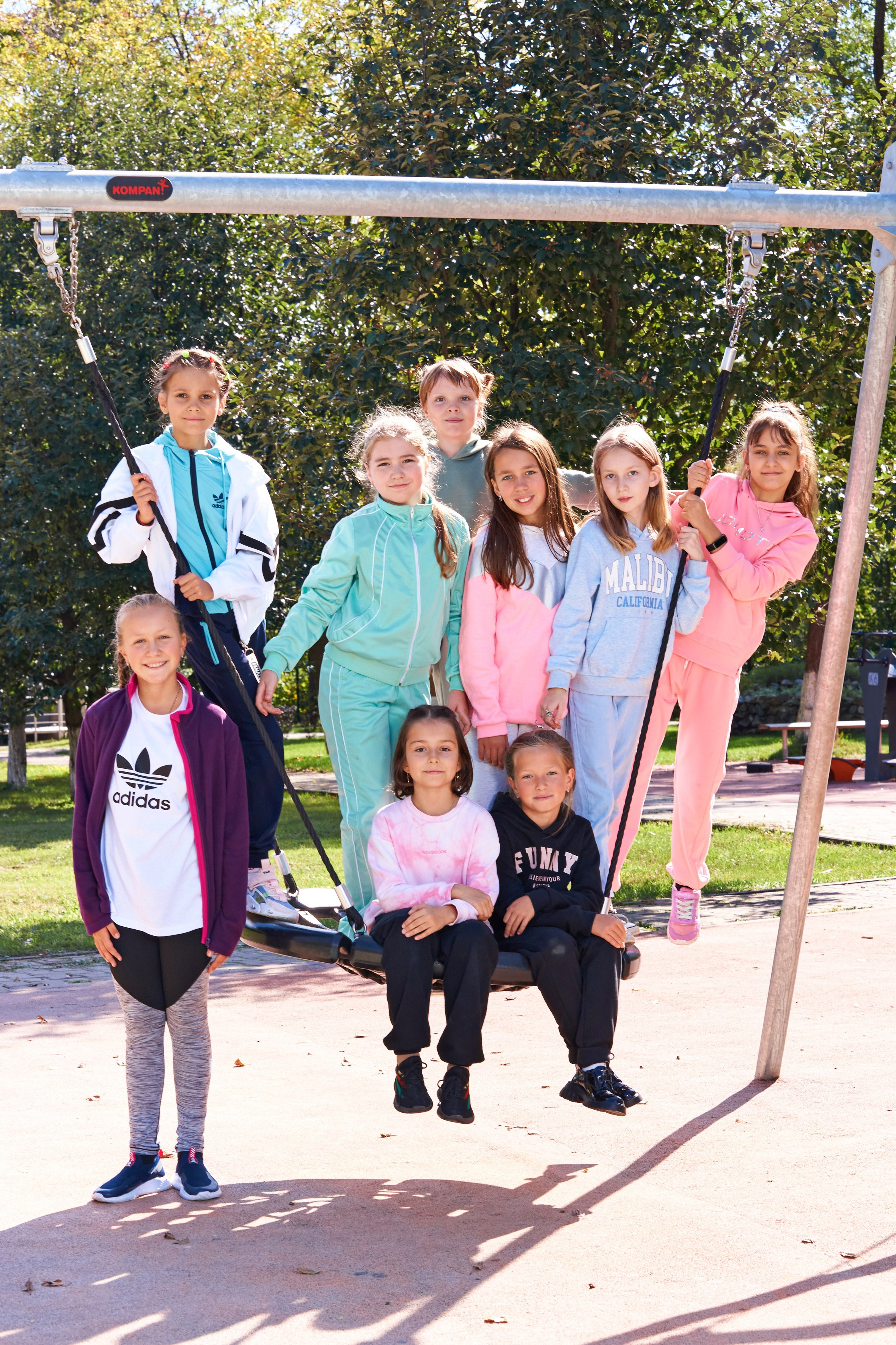 Съёмка в парке осенью. 4 класс. Childrenfoto.ru