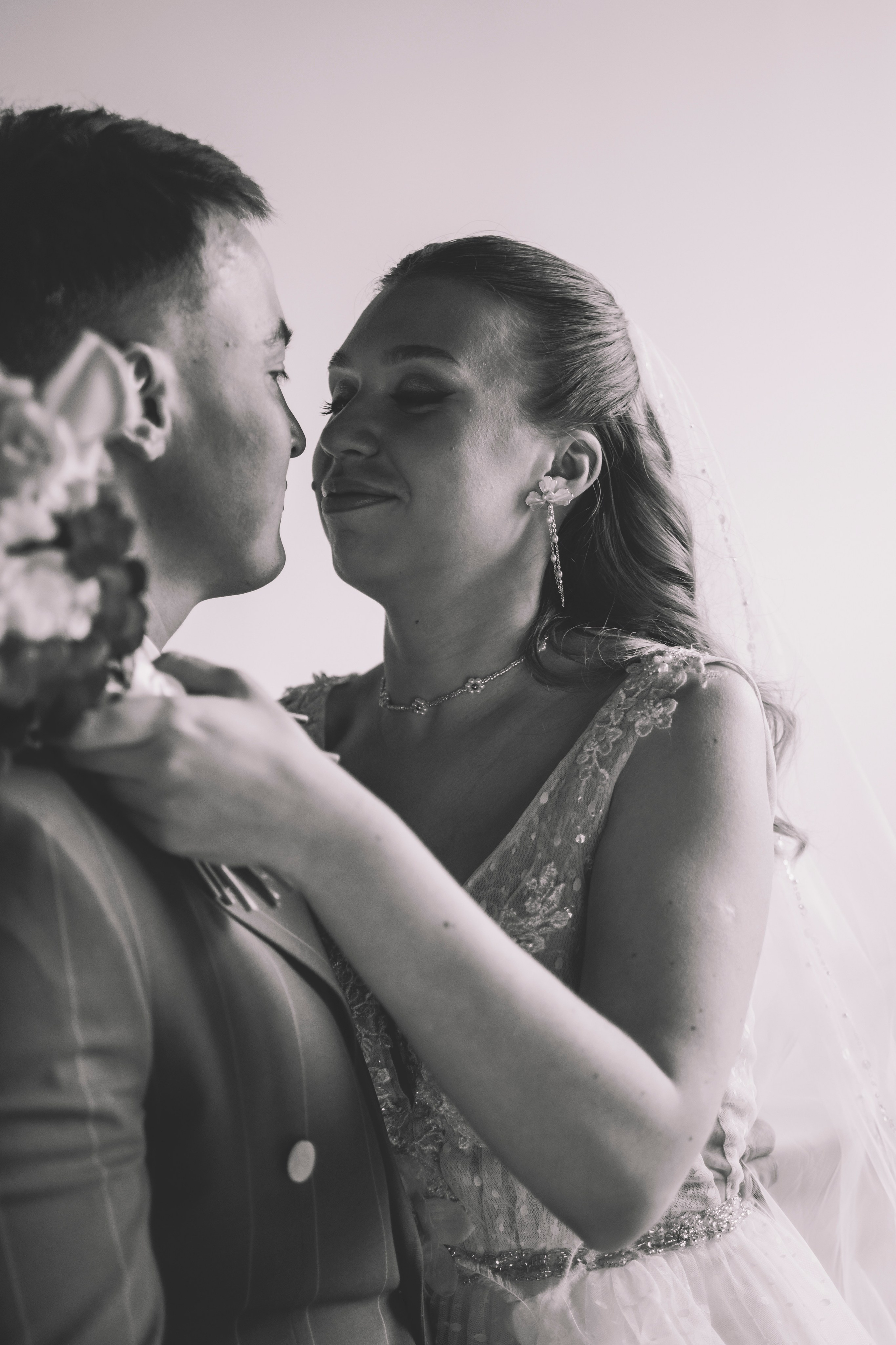 Альберт и Анастасия (Студийная фотосессия, роспись в ДК Нефтяник + фотосессия с гостями). Семейный и свадебный фотограф Губкинский и Ставрополь