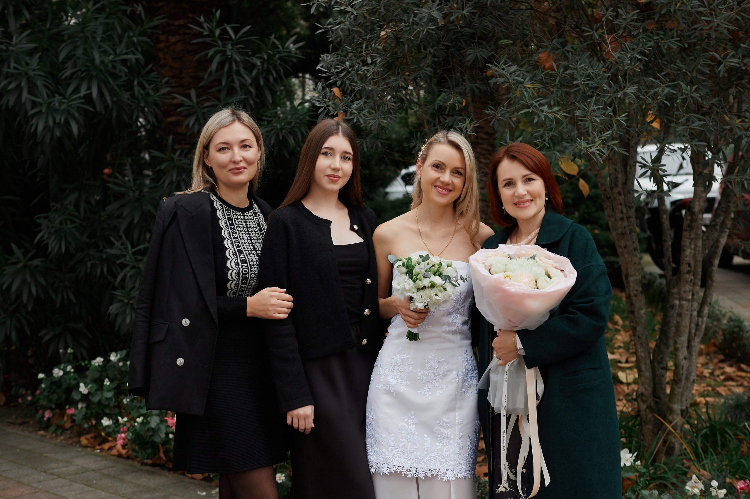 Свадебная фотосессия в Сочи. Фотограф Сочи-Красная поляна. Свадебный и семейный фотограф в Сочи-Красной поляне Ларионова Анна