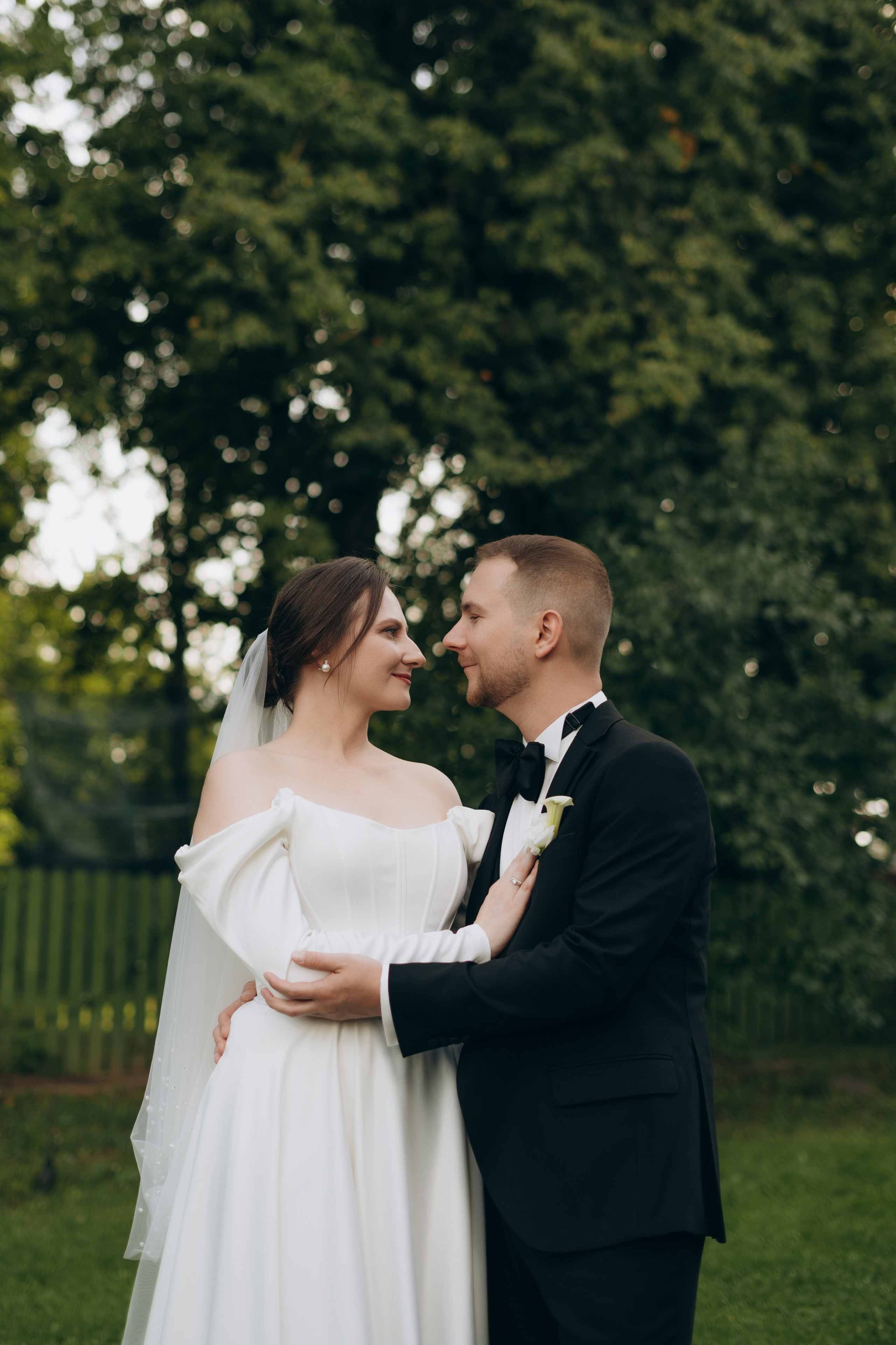 Свадебная фотосессия в Москве / Библиотека-читальня им. А. С. Пушкина. Фотограф Москва Виктория-Антуанетта