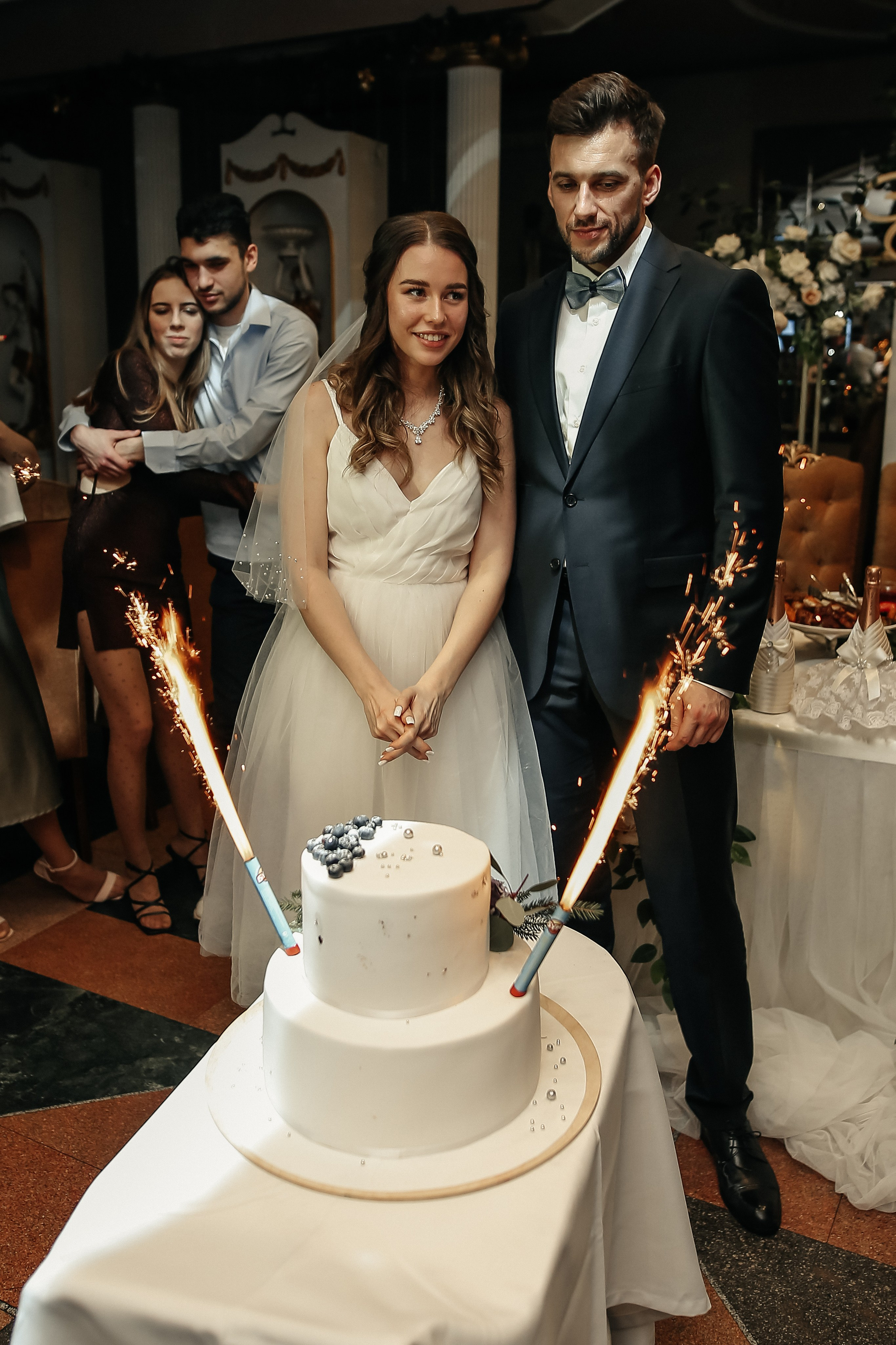 Живая музыка в Москве Ведущий Москва Саксофон Топ ведущих на свадьбу. Свадебный ведущий в Москве Саксофон на свадьбу