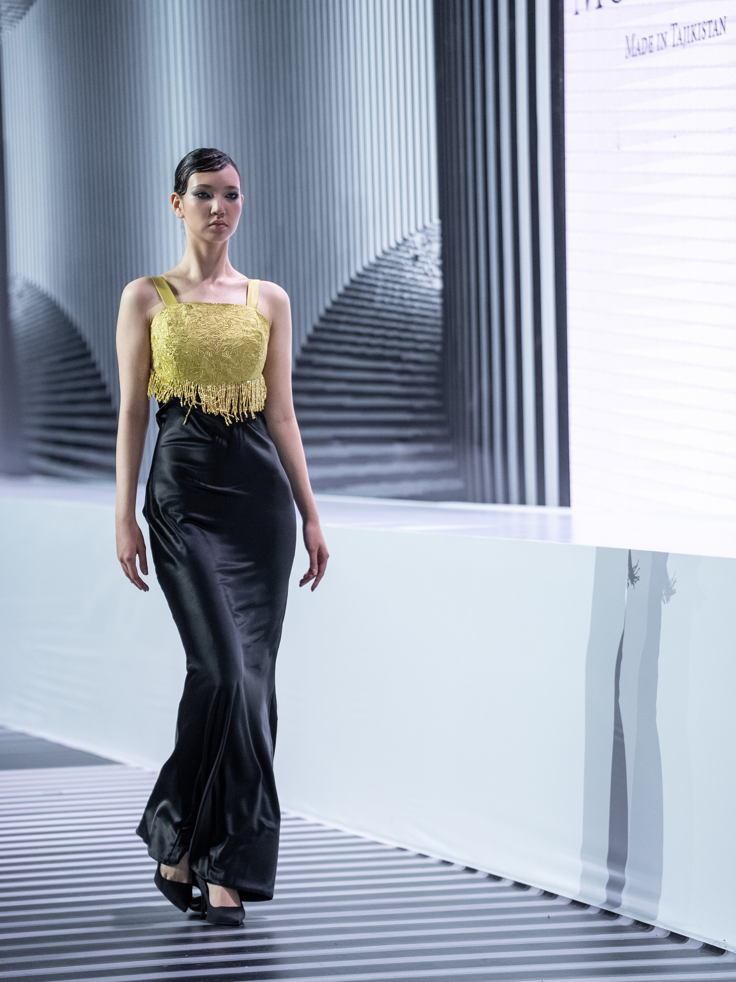 MUSAVVIR (Таджикистан). Сайт Алматинского НЮ АРТ, будуар и фэшн фотографа Дениса Карпенко