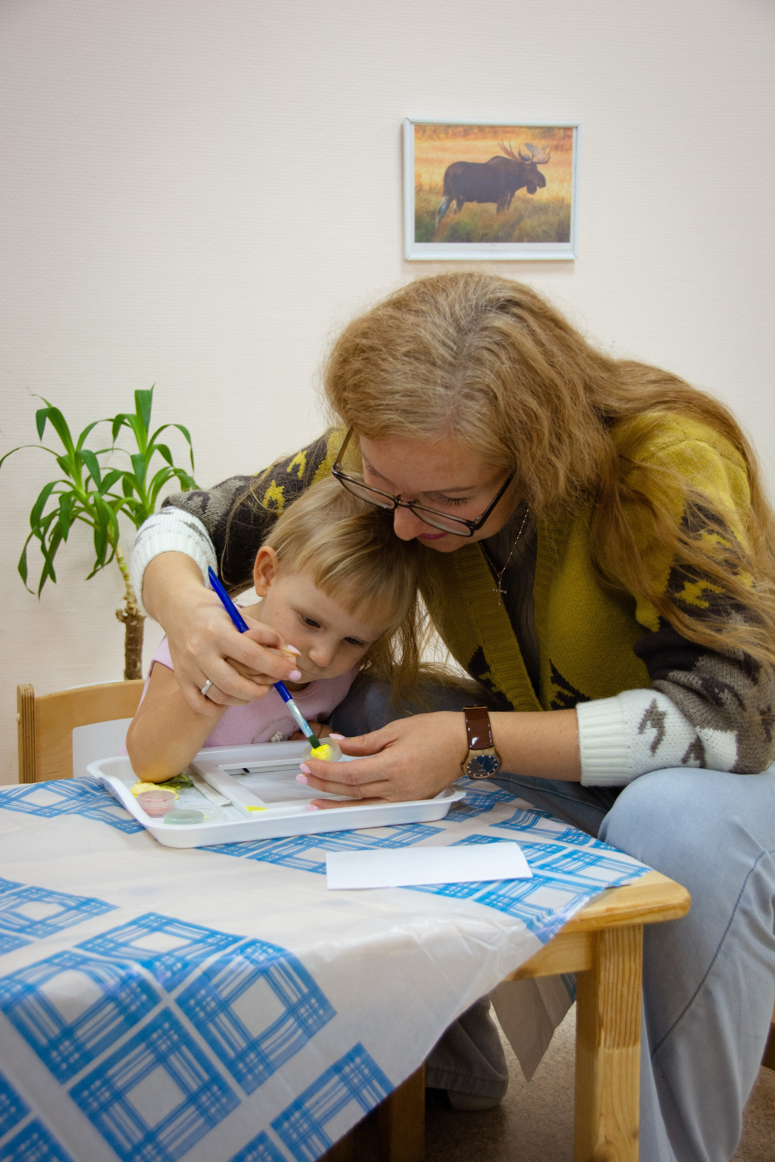 День матери. Дальневосточный Монтессори Центр. Семейный и репортажный фотограф в Хабаровске Татьяна Болычева