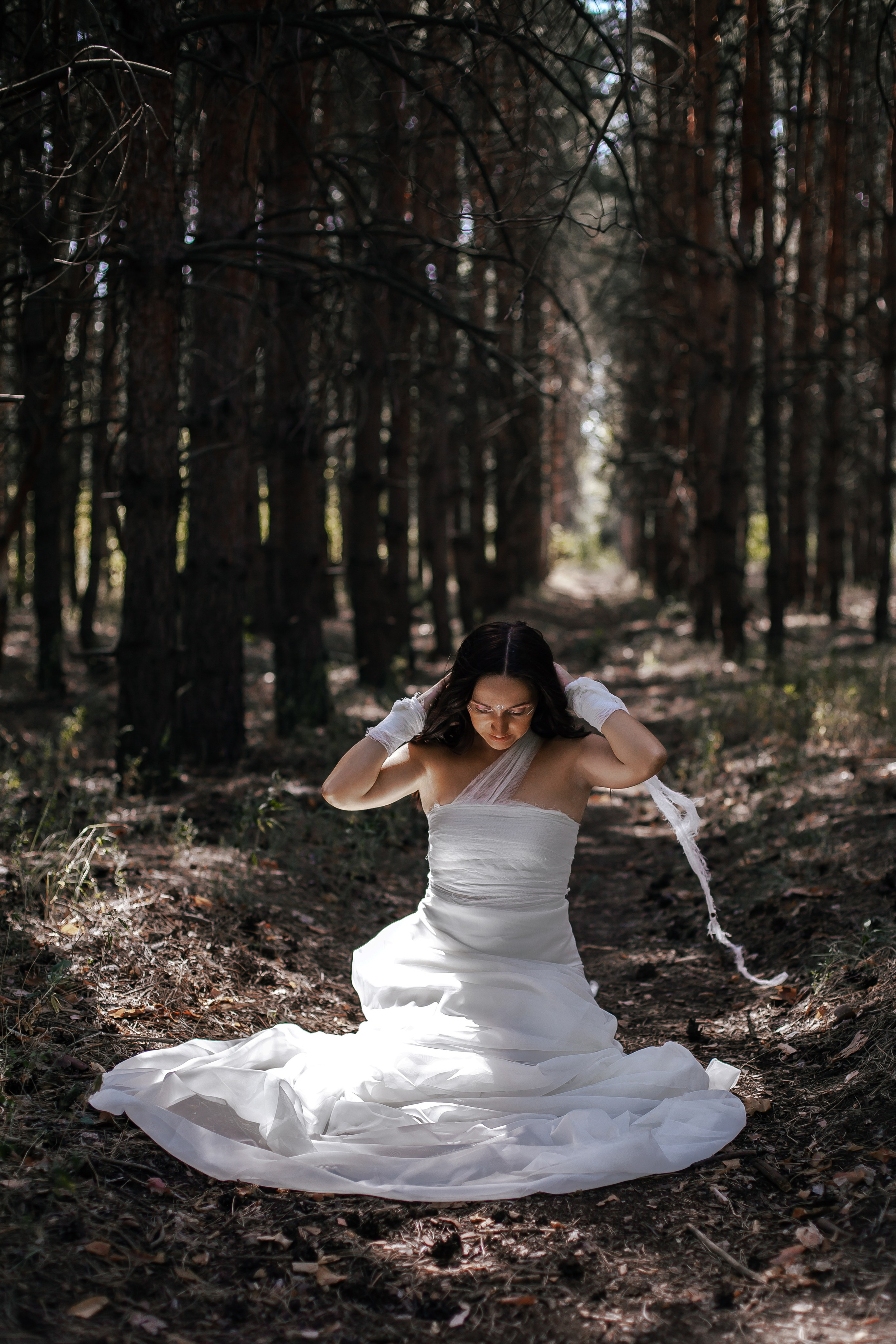 Юлия в лесу. Творческая съемка. Фотограф в Волгограде Норченко Светлана
