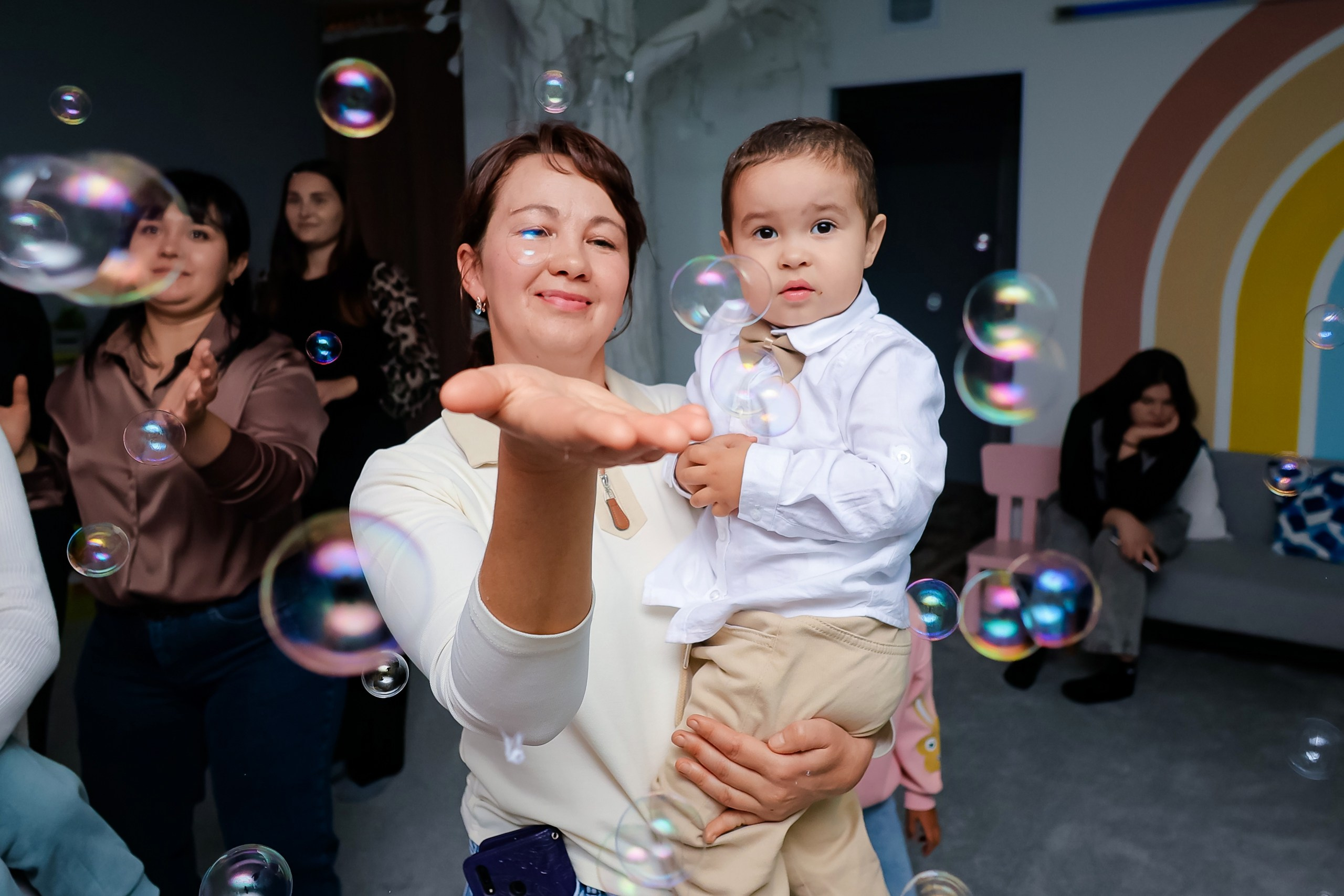 Детский репортаж. Команда специалистов в мире фотографии и видео. Детский фотограф, семейный фотограф