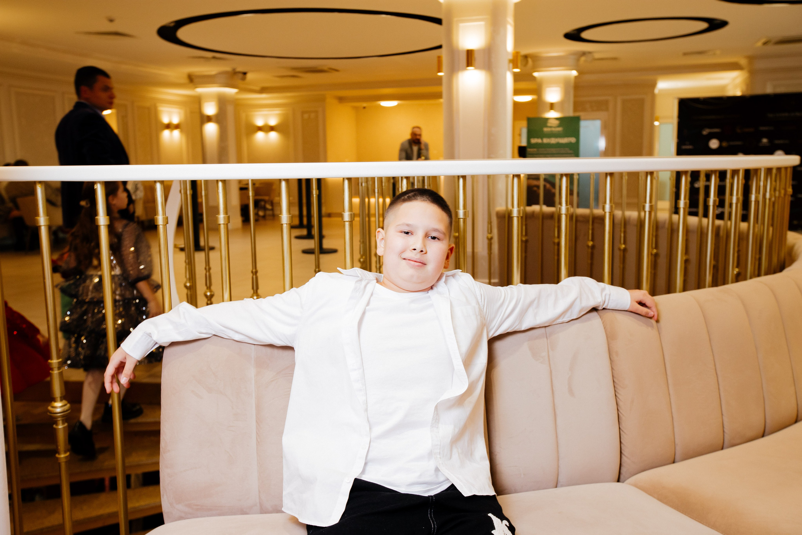 СИНАРА Центр «Ты уникальна». Репортажный и портретный фотограф в Екатеринбурге Гизатуллин Марат