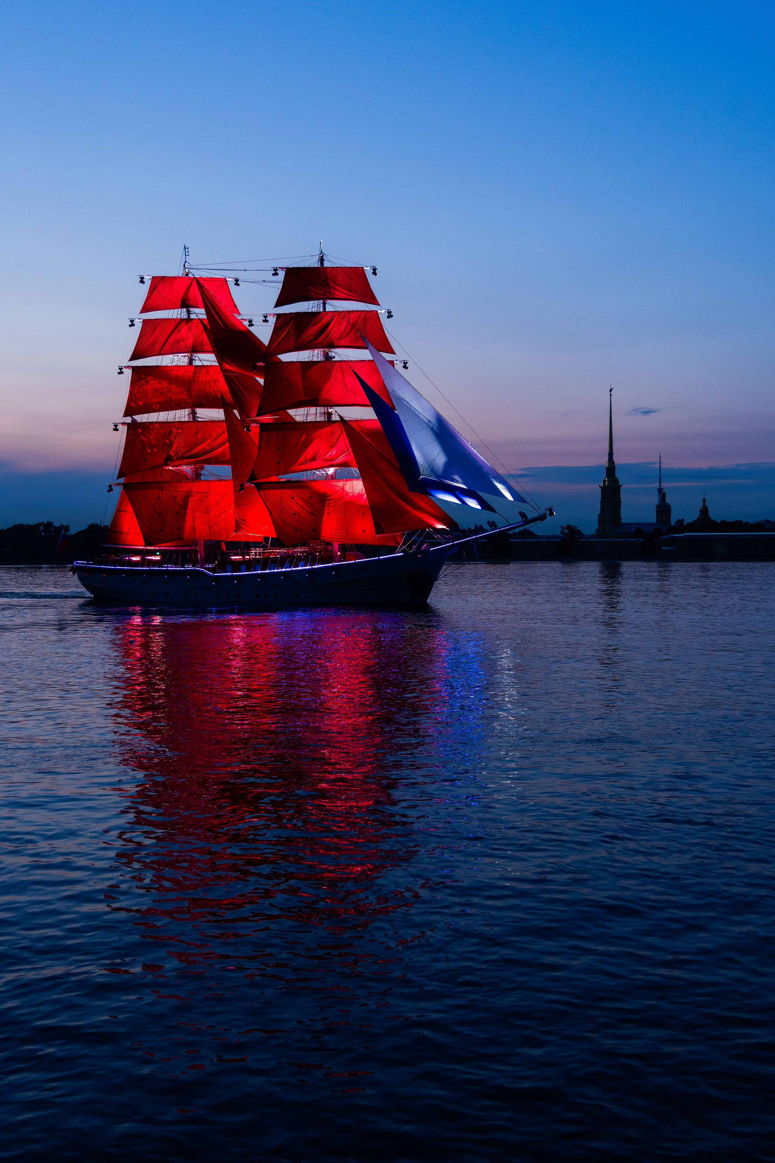 Алые преалые паруса 2025. Портретный и семейный фотограф Санкт-Петербург