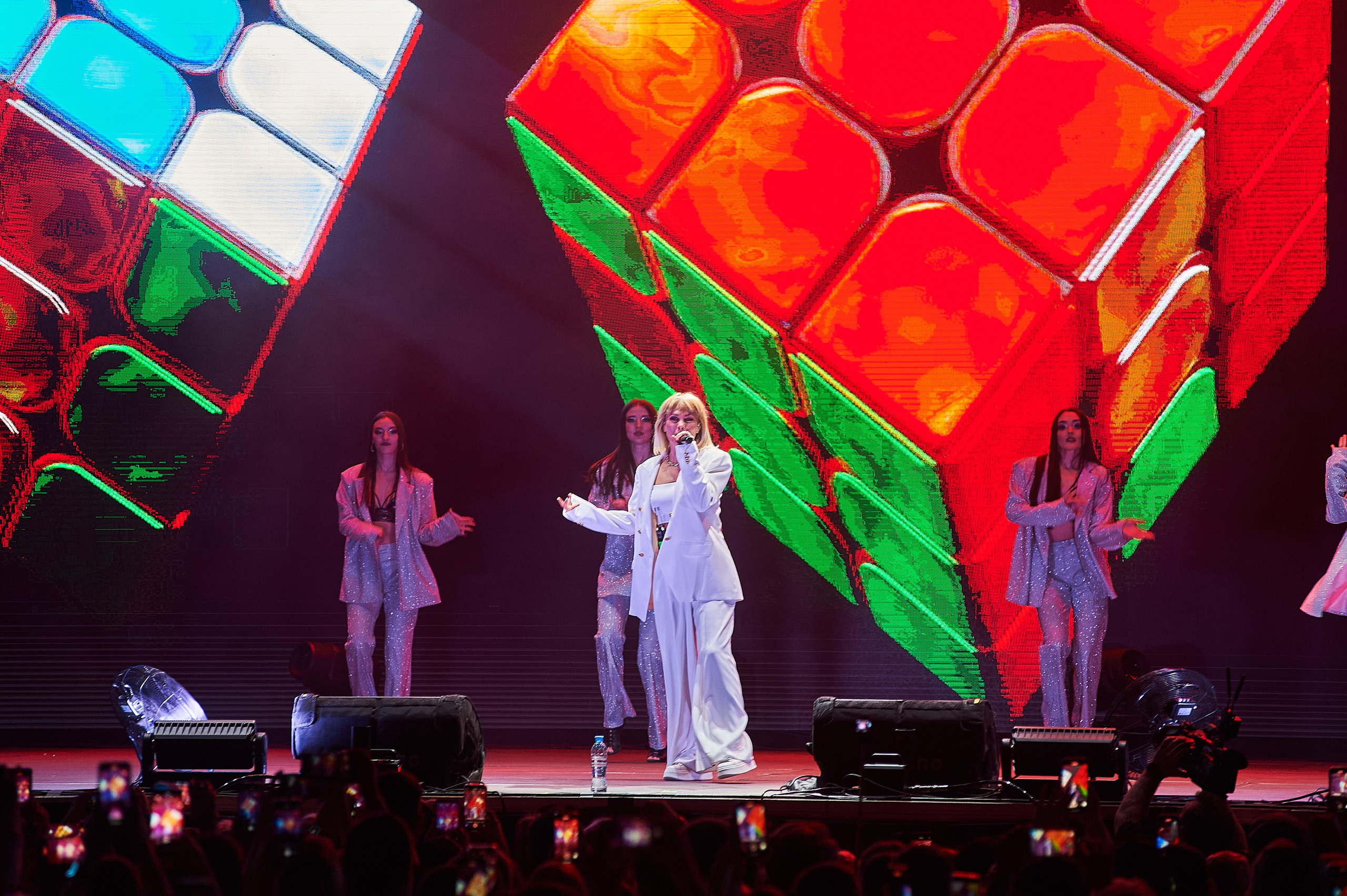 Супердискотека 90-х в Красноярске RECORD. Фотограф Москва Concerts photo / Fashion photо