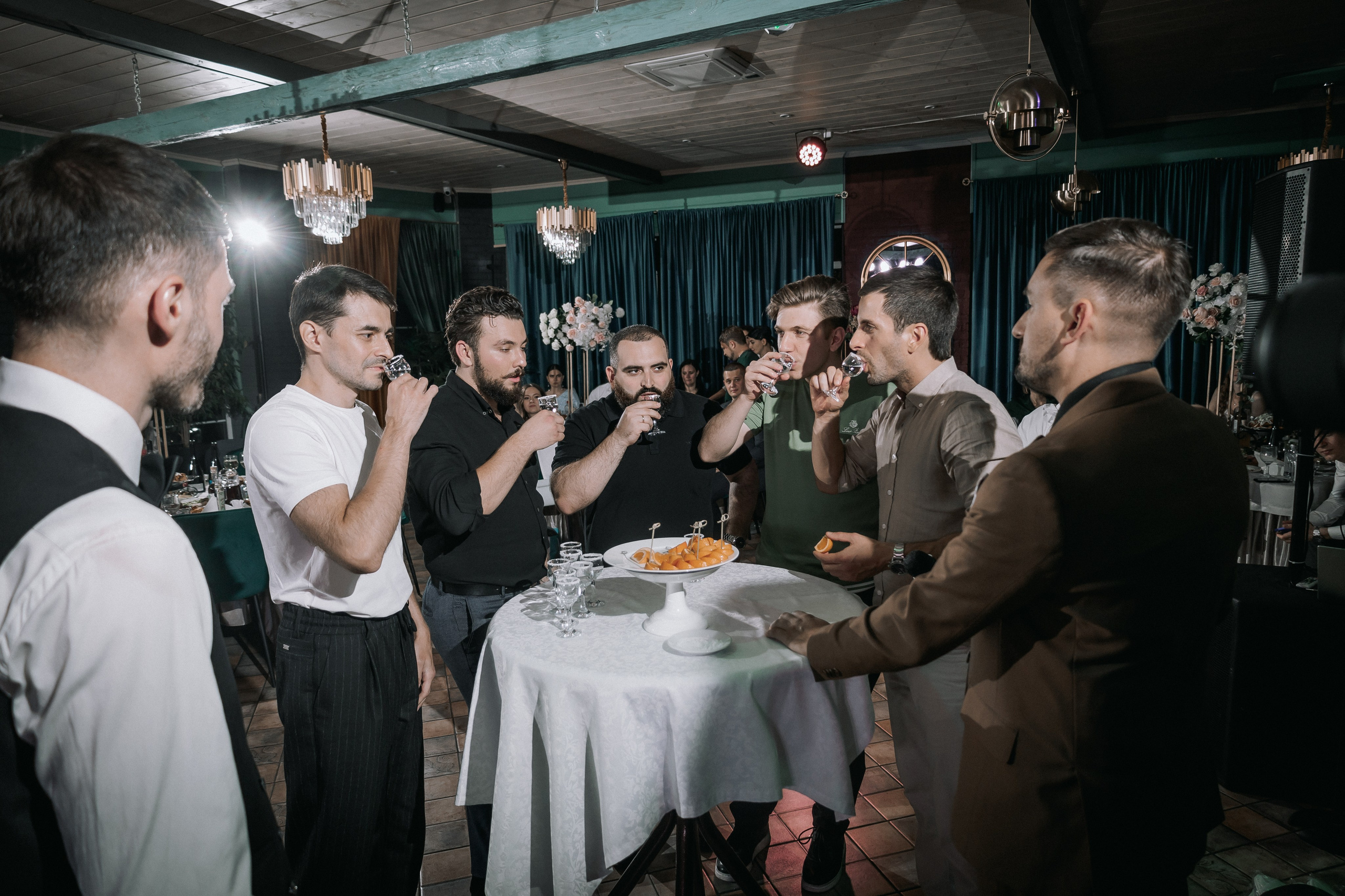 Свадебный день. Дарья и Джем. Свадебная фотография. Арина Рубах