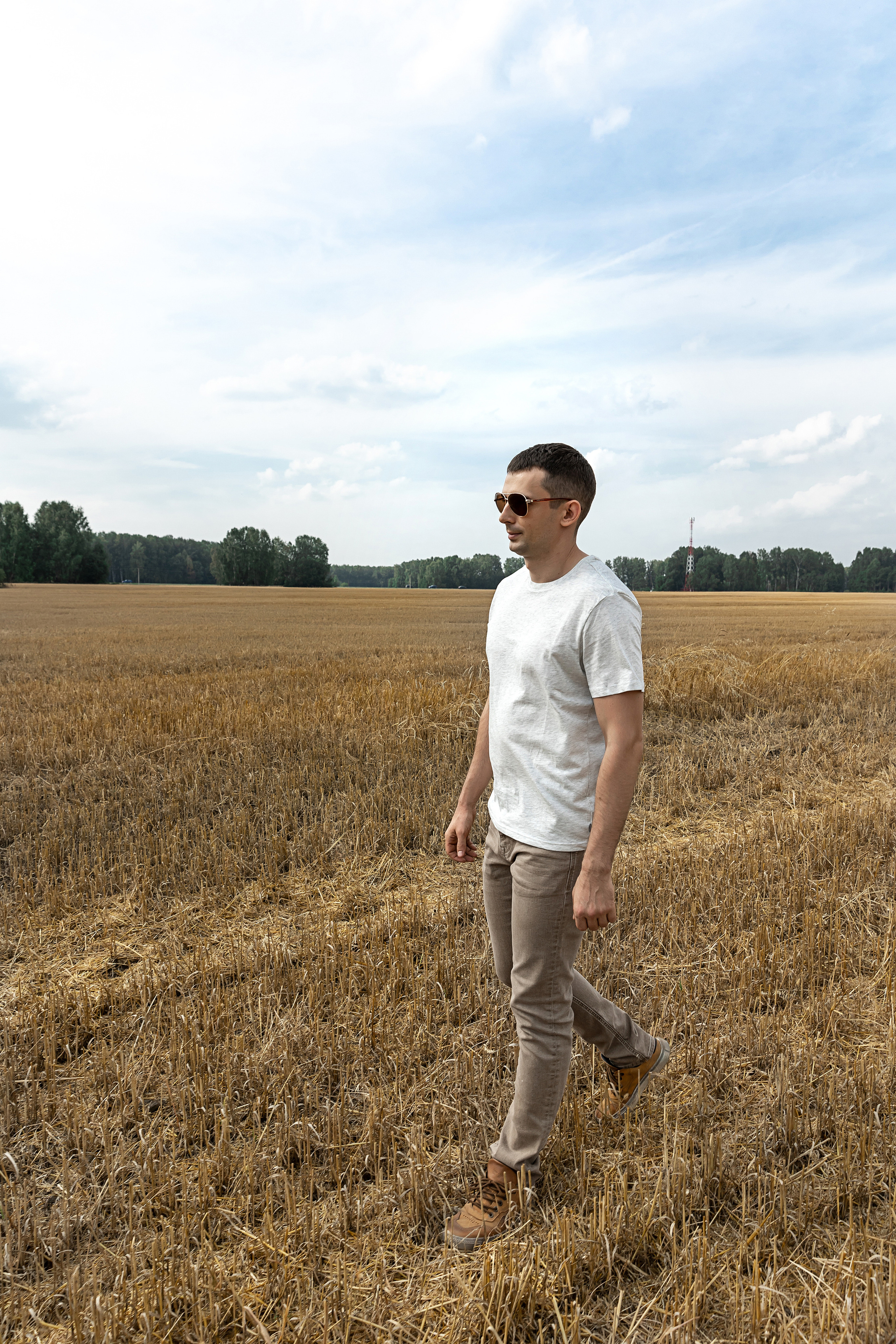 В поле. Свадебный и семейный фотограф в Новосибирске Юлия Герасимчук