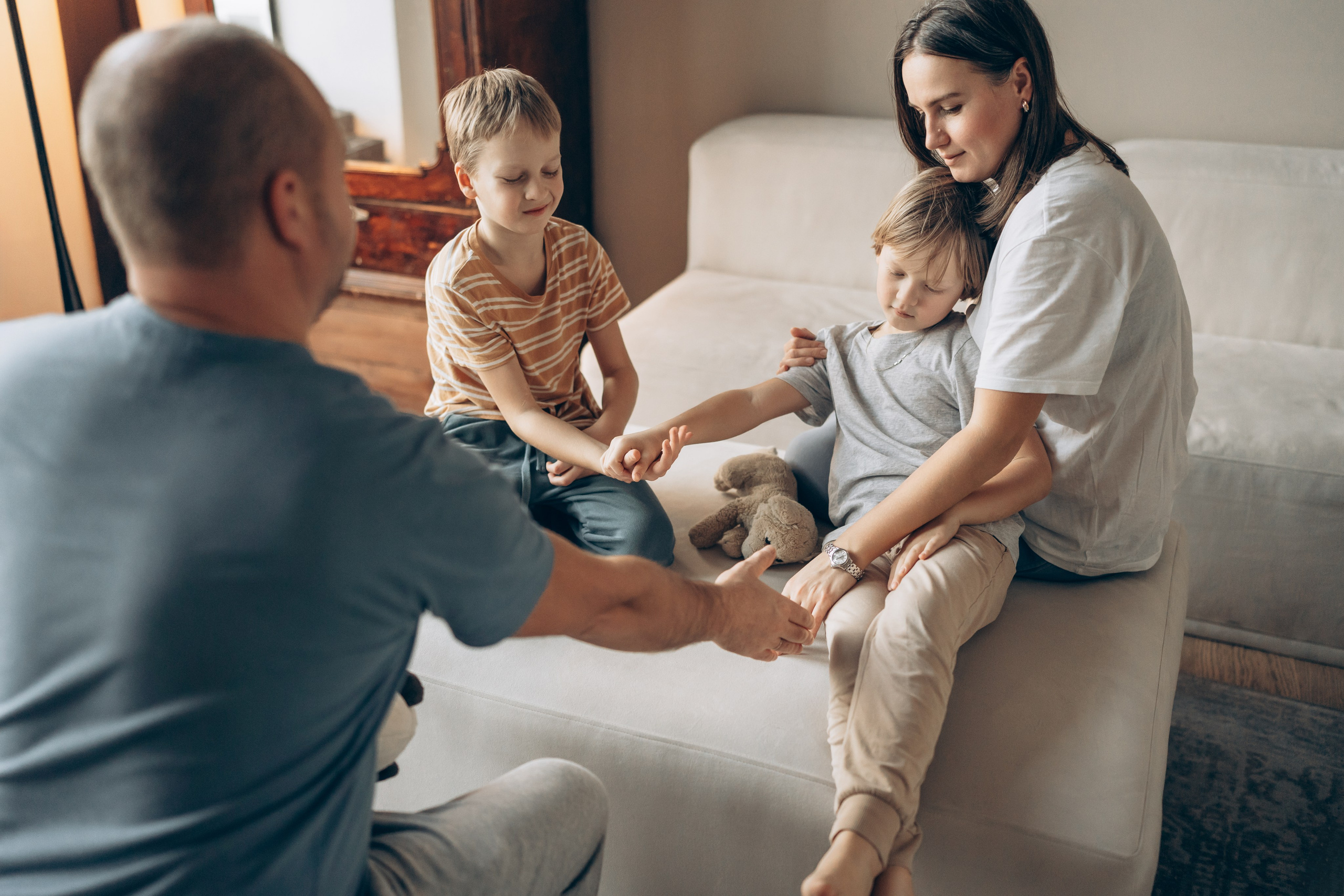 Семейная фотосессия в студии. Детский, семейный и ньюборн фотограф в Москве Юлия Шуарт