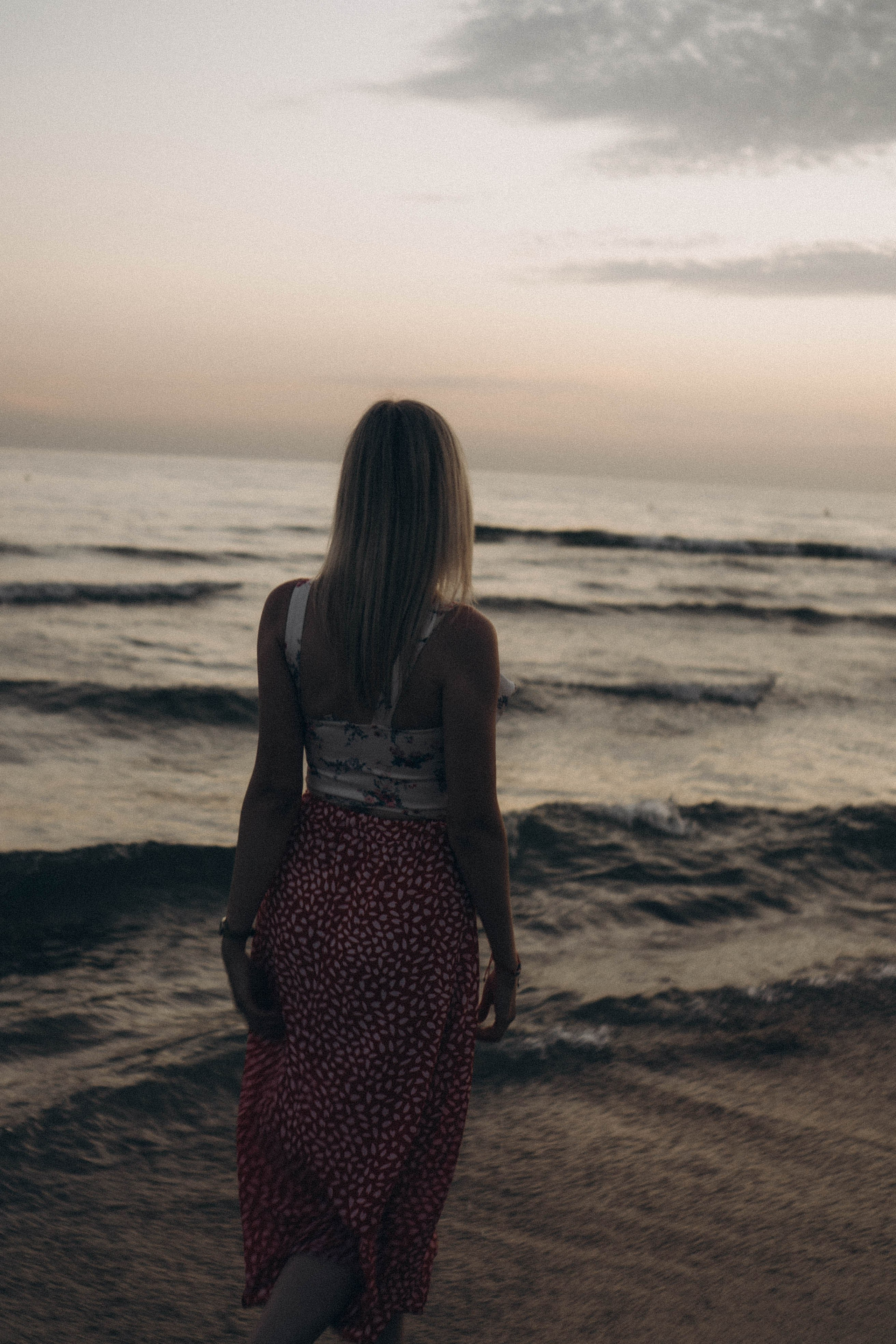 Июльский вечер на берегу черного моря. Профессиональный фотограф, Санкт-Петербург — Виктория Богомолова