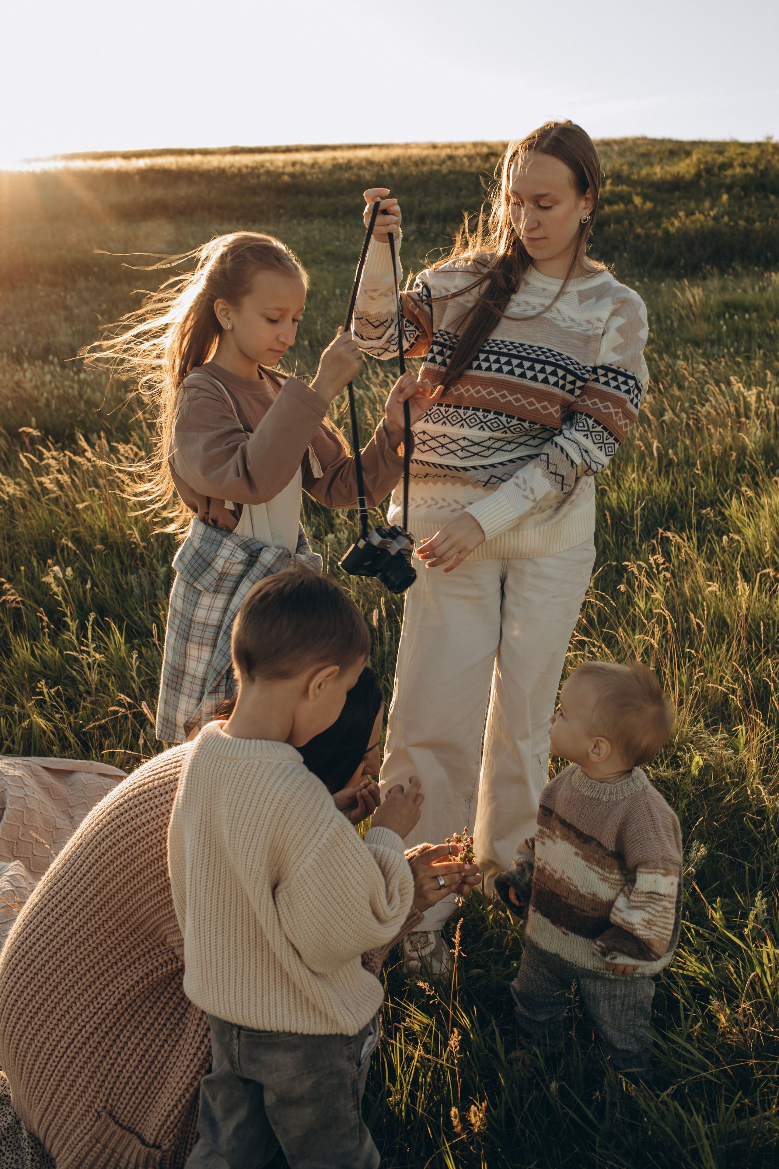 Саша, Лиля, Лолита, Амалия, Герман, Роберт и Рикки. Семейный фотограф в Москве Валерия Мясникова