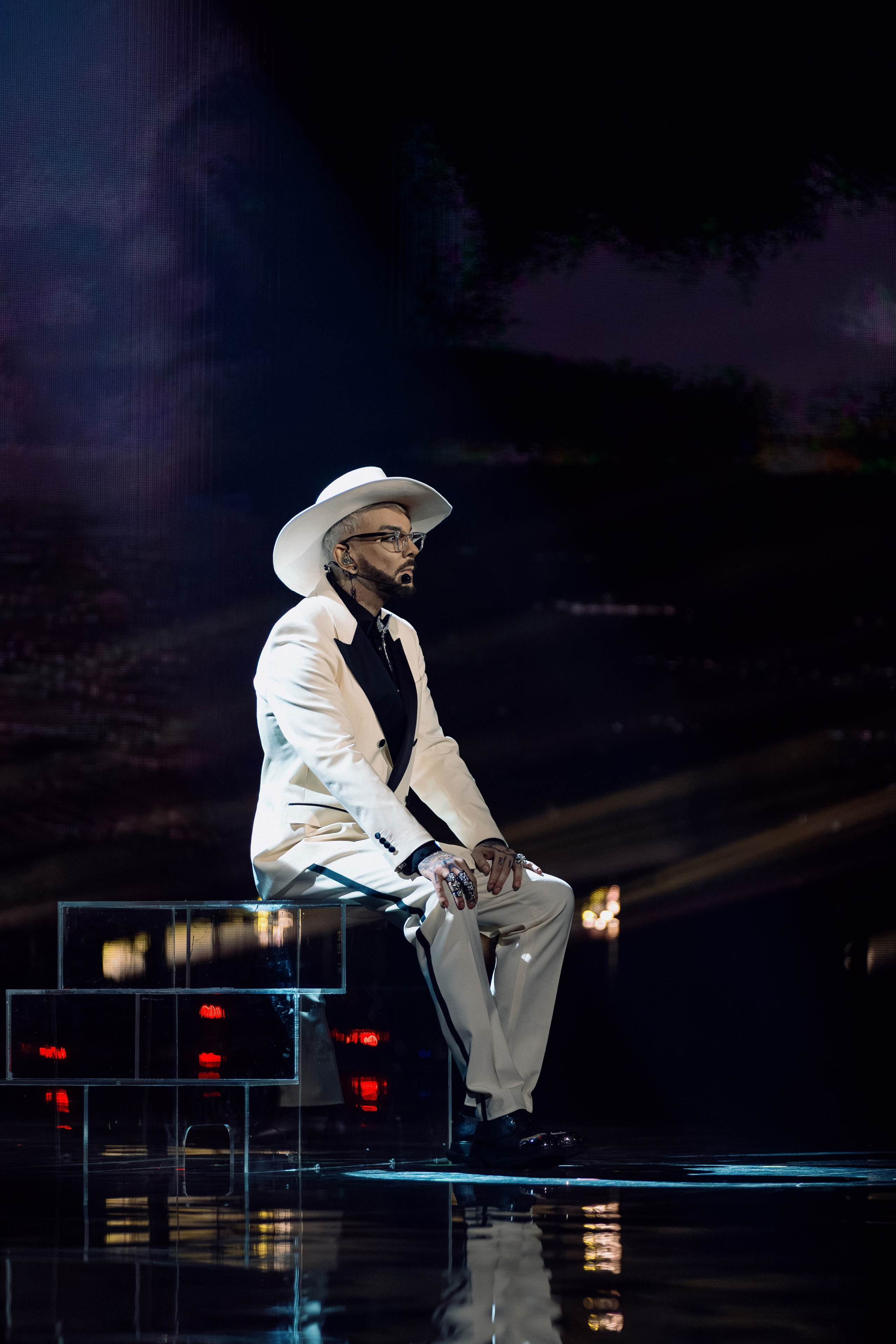 Премия Виктория 2025. Олег Левин — профессиональный концертный и бэкстейдж фотограф в Москве